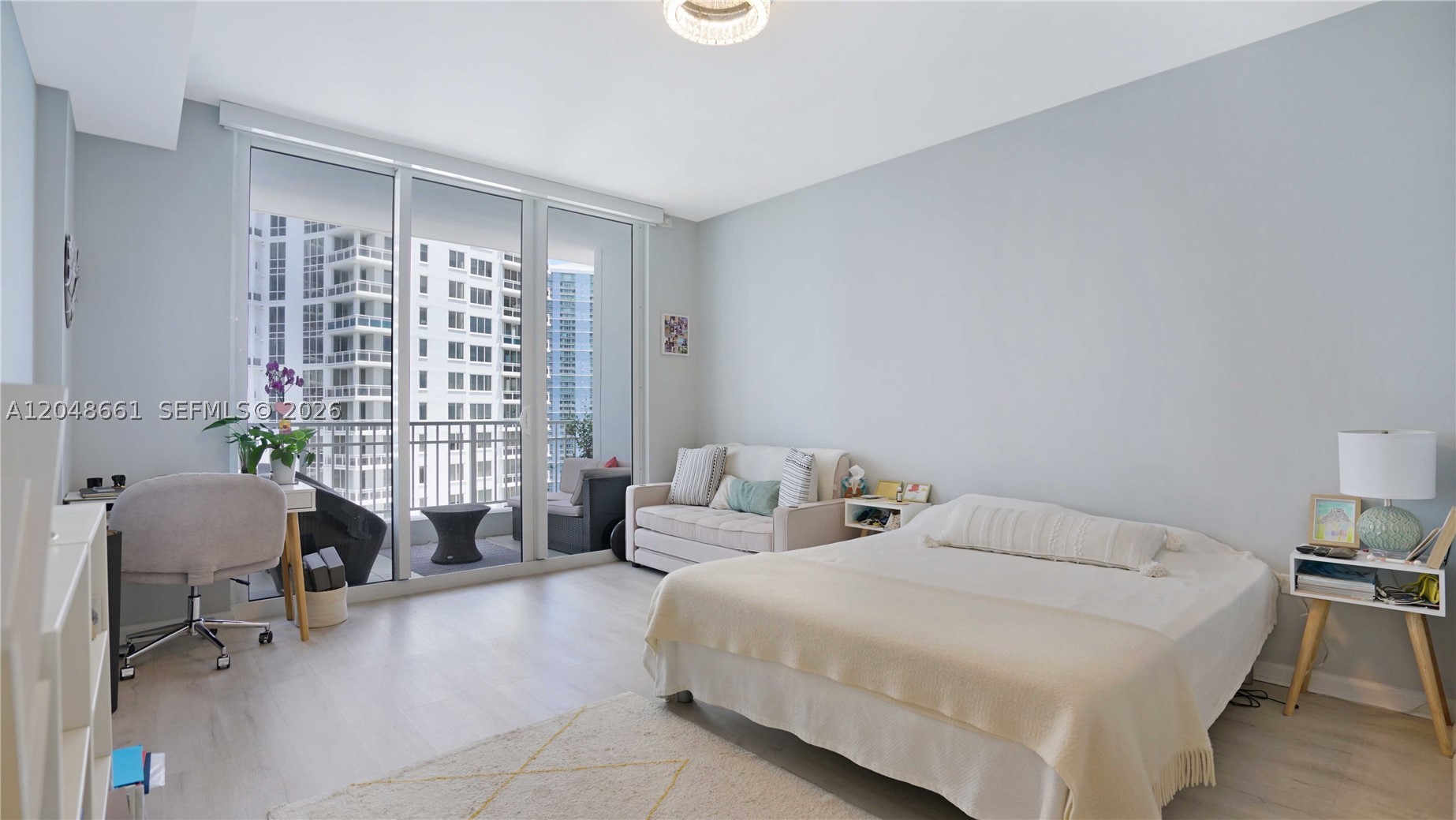 801 Brickell Key Blvd #2210, Miami FL 33131