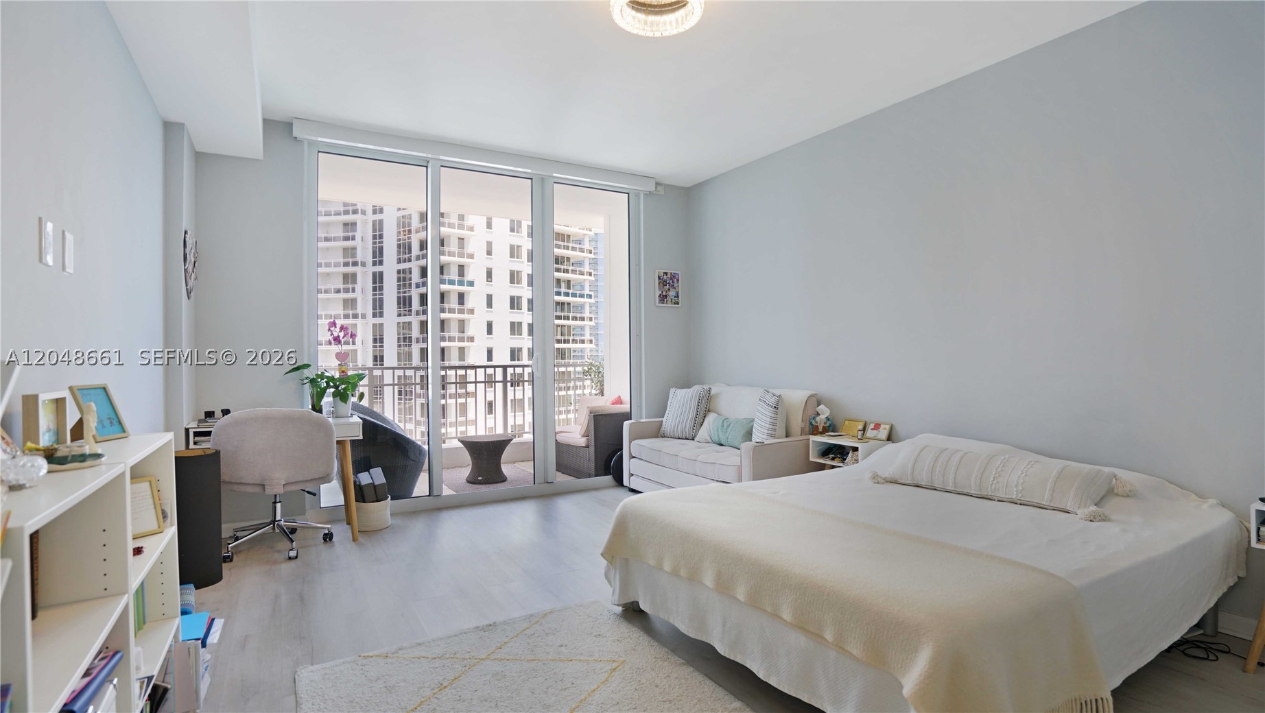 801 Brickell Key Blvd #2210, Miami FL 33131