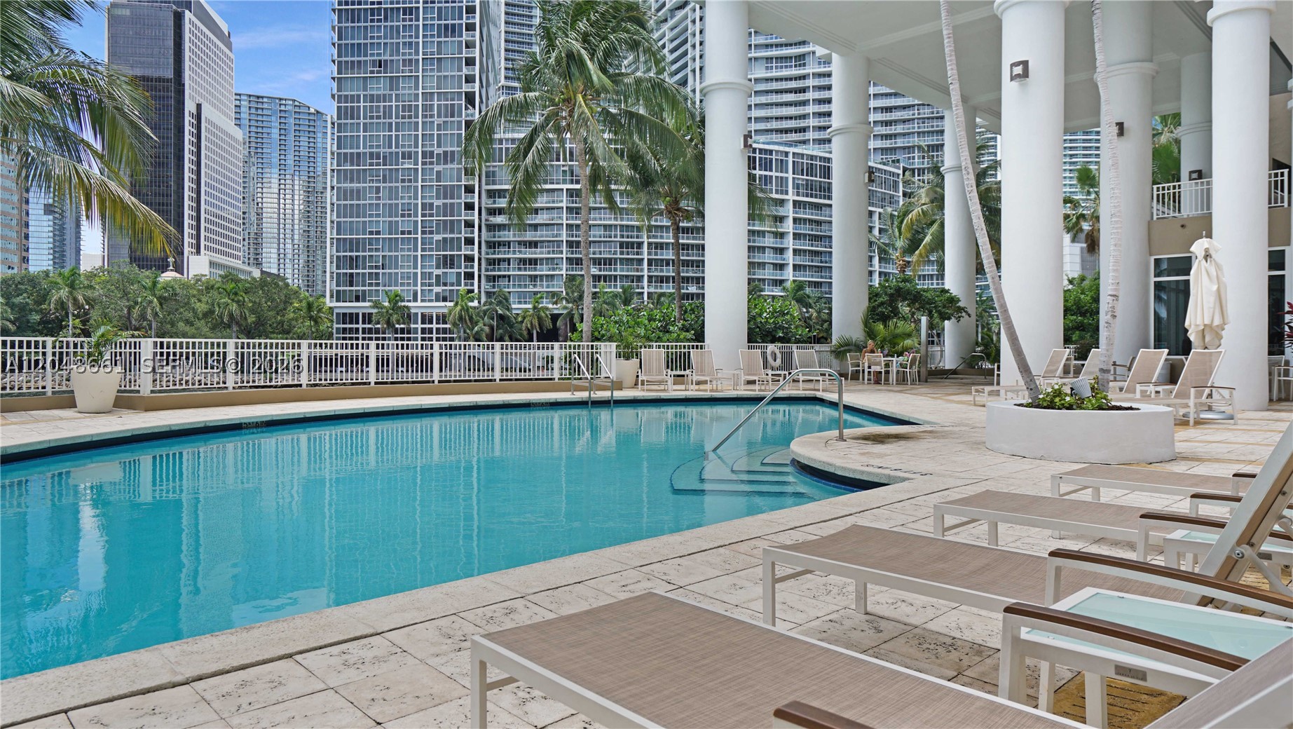 801 Brickell Key Blvd #2210, Miami FL 33131