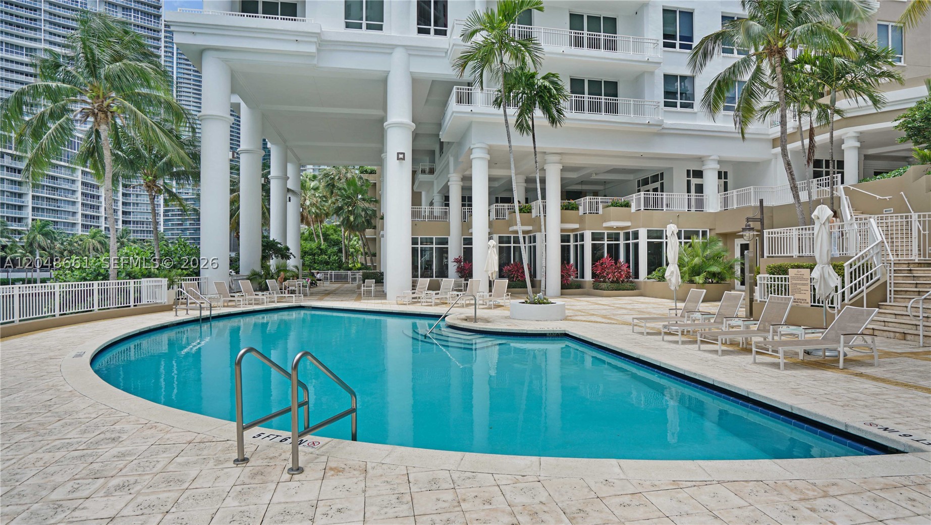 801 Brickell Key Blvd #2210, Miami FL 33131