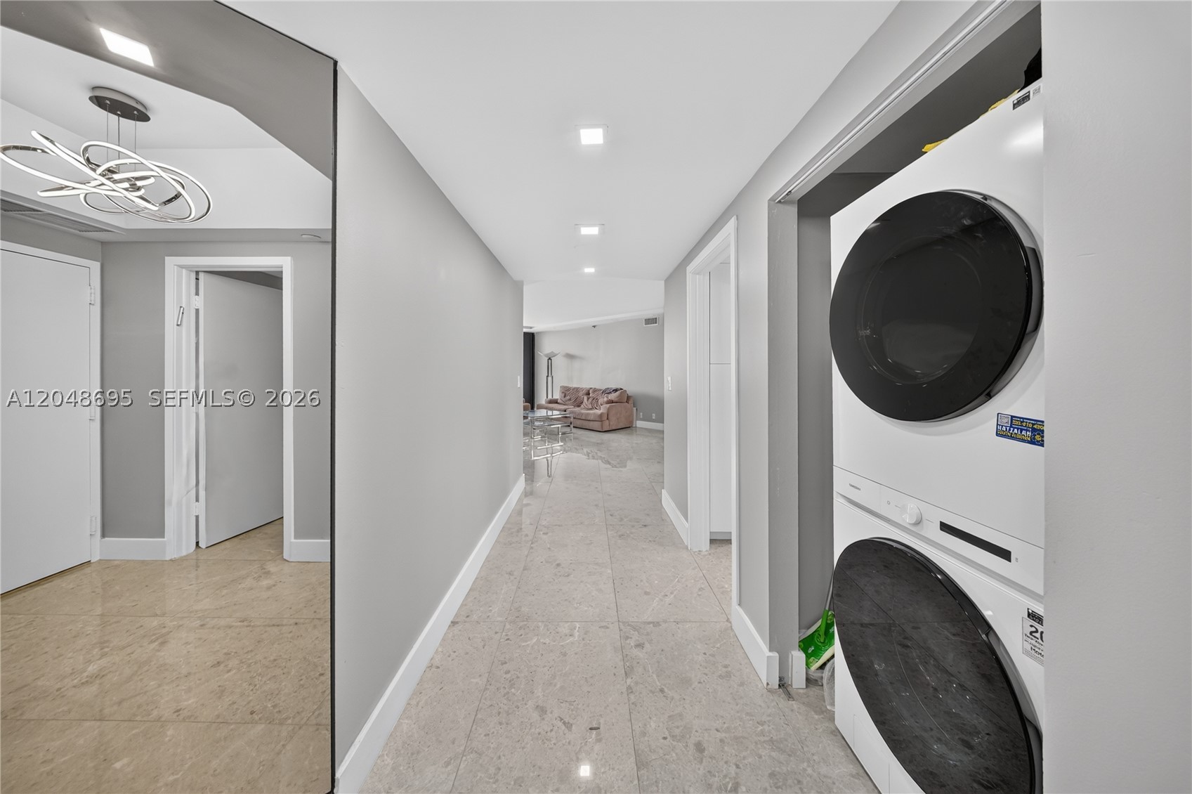 2800 Island Blvd #302, Aventura FL 33160