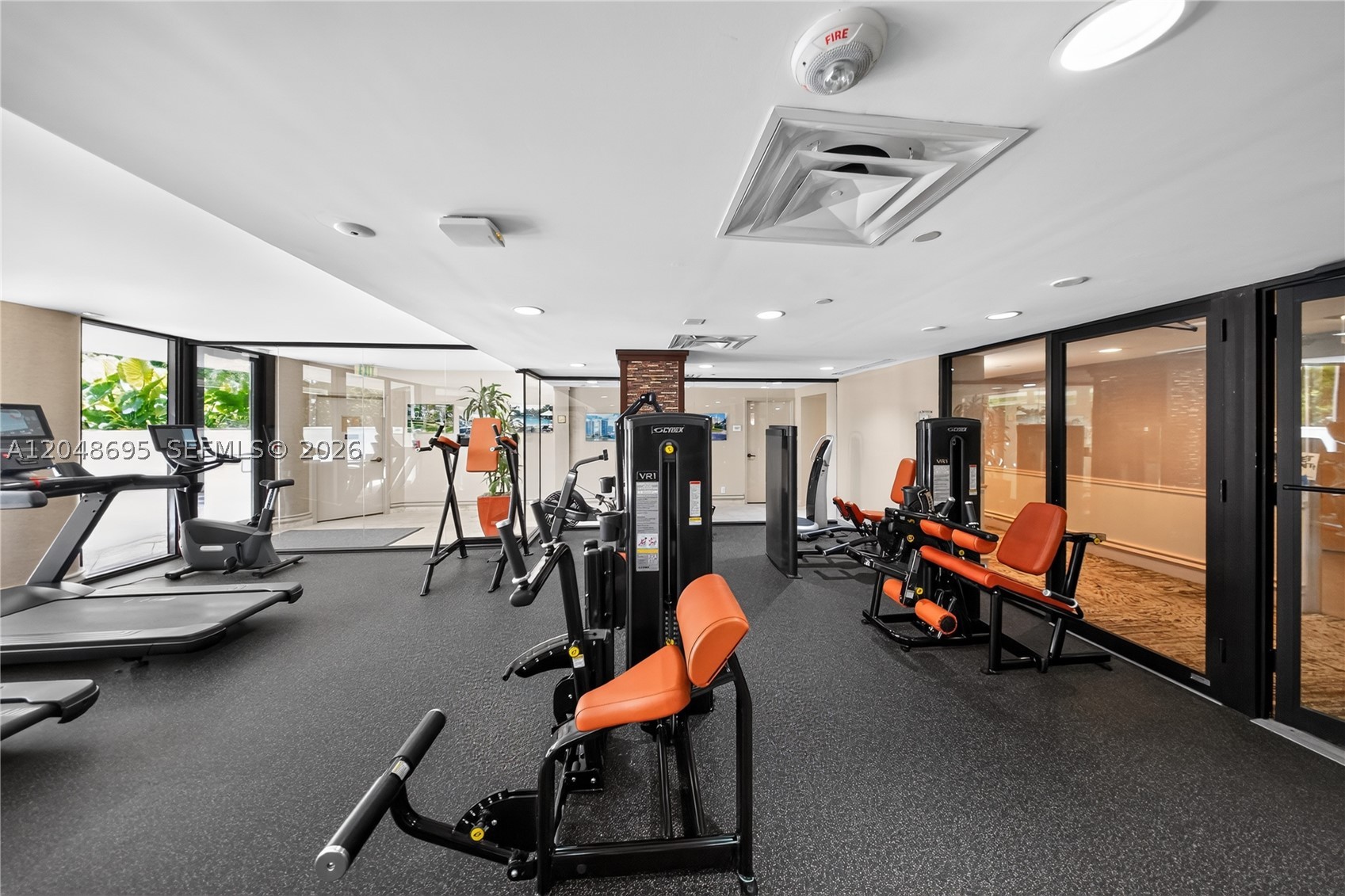 2800 Island Blvd #302, Aventura FL 33160