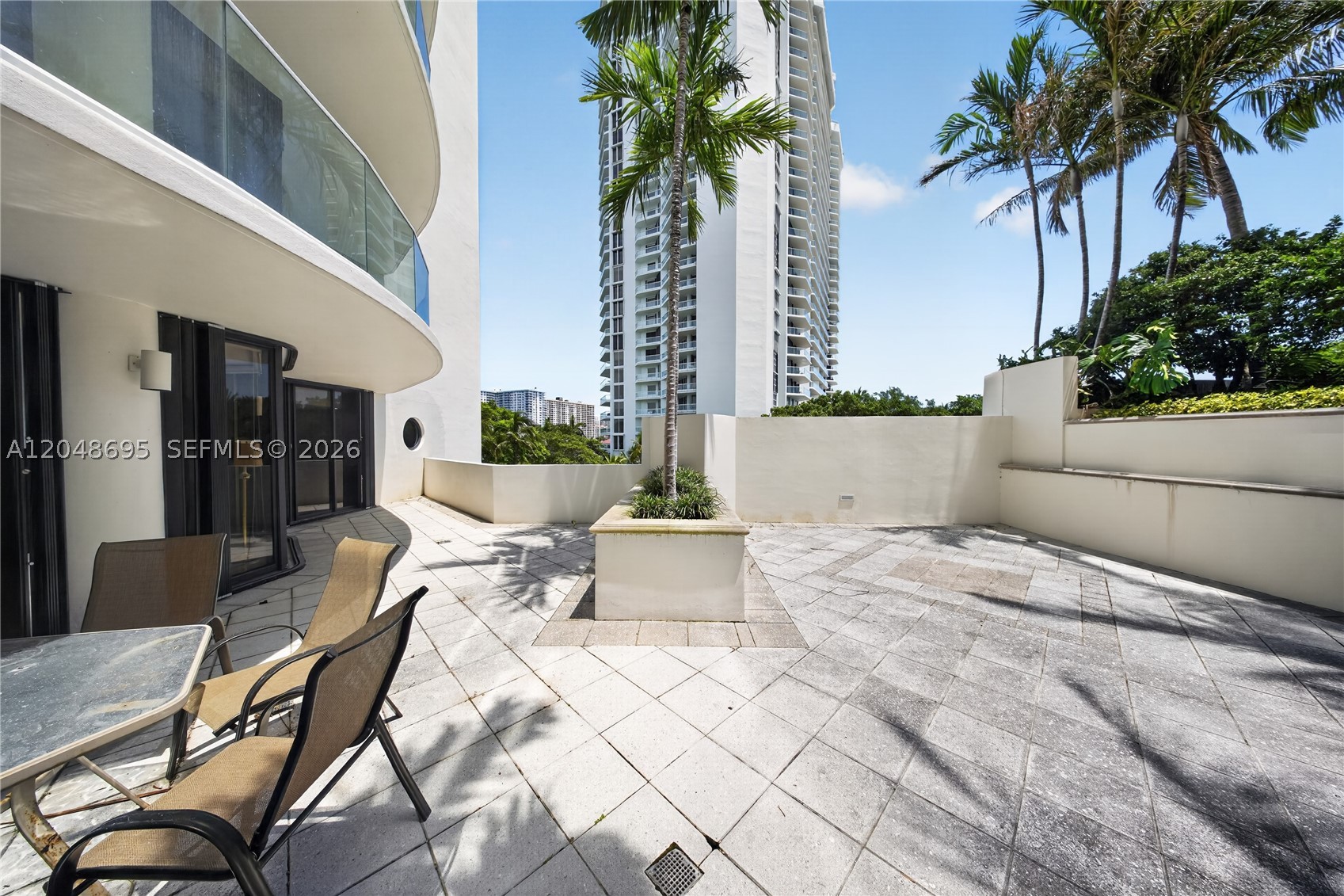 2800 Island Blvd #302, Aventura FL 33160