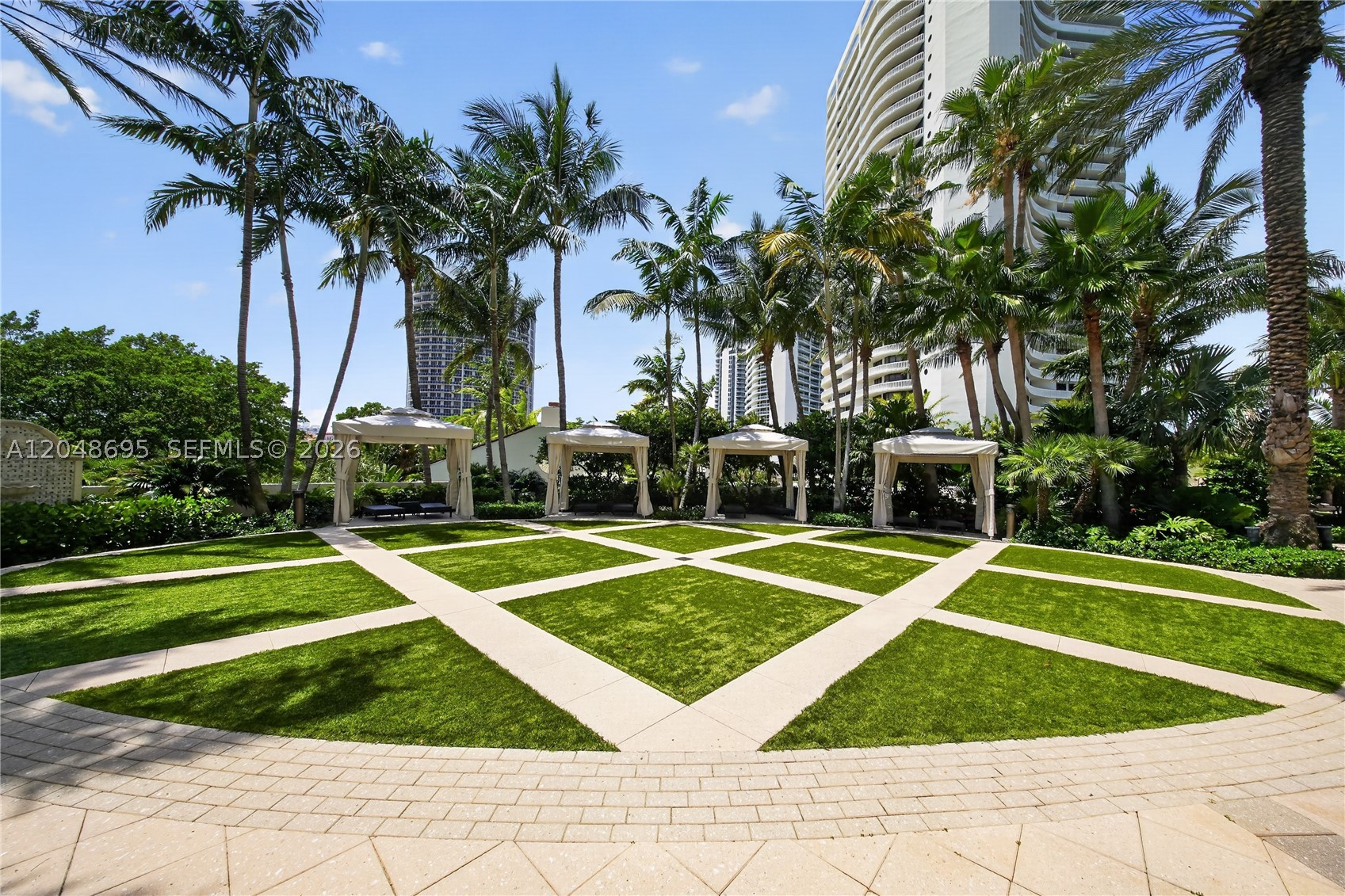 2800 Island Blvd #302, Aventura FL 33160