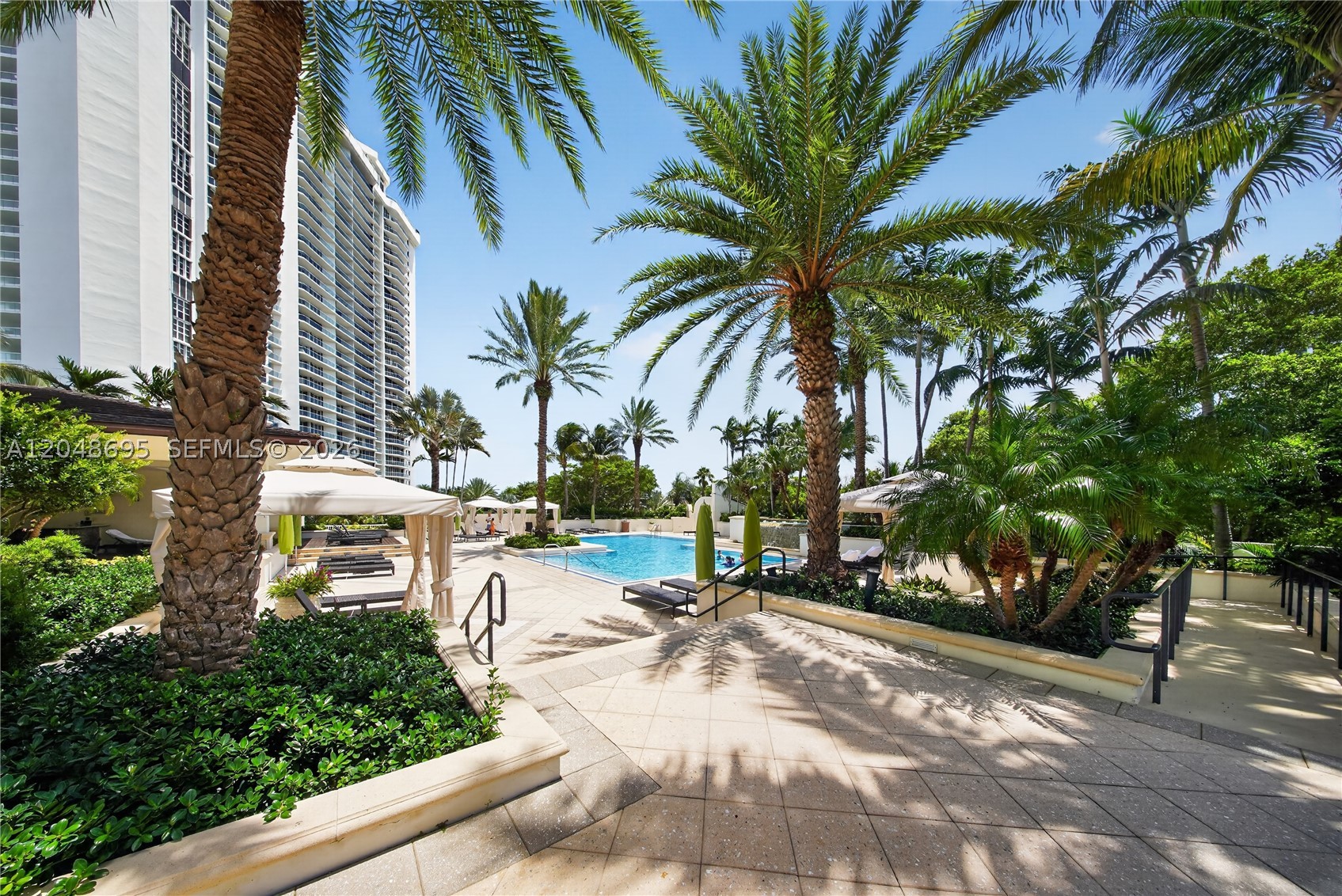 2800 Island Blvd #302, Aventura FL 33160
