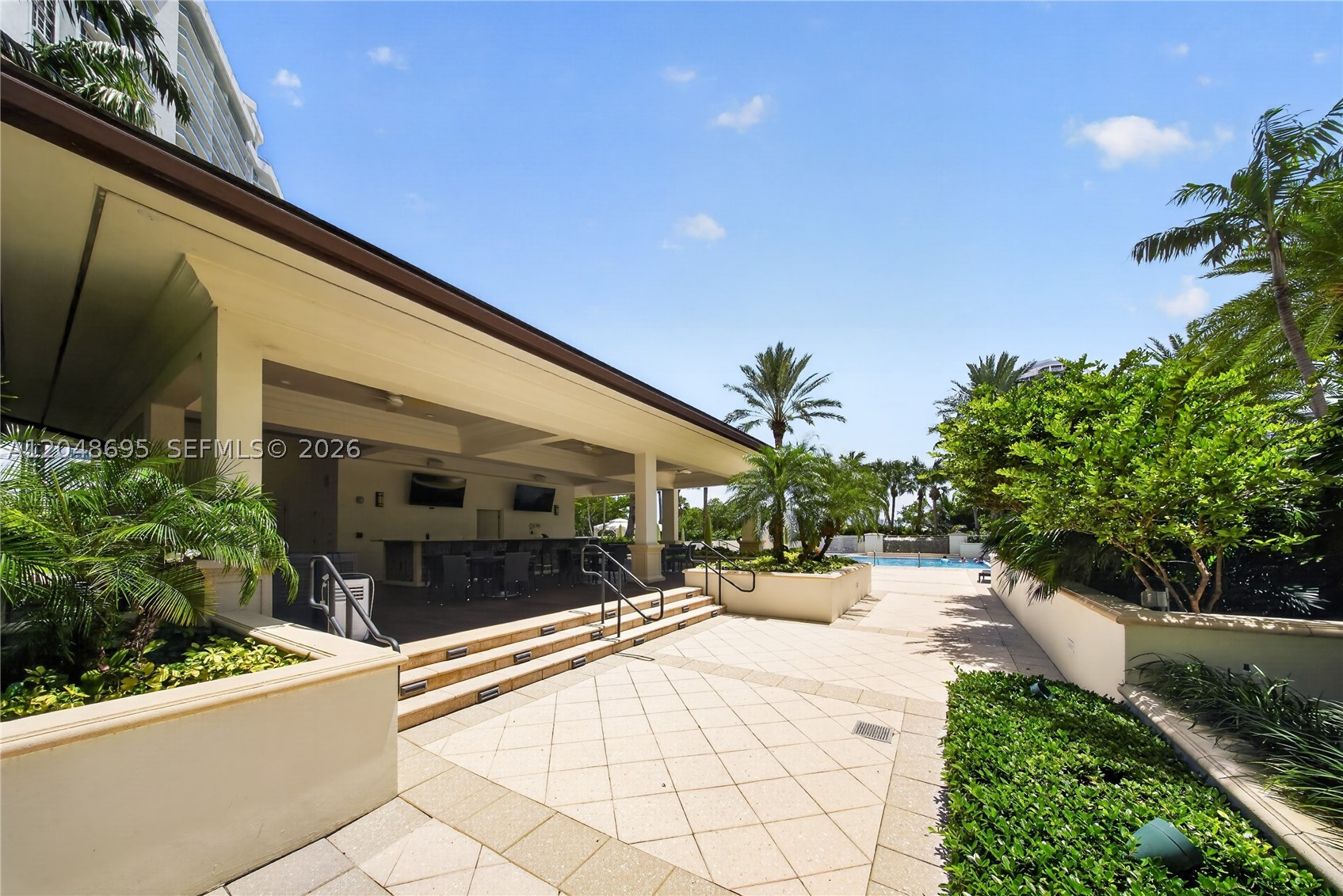 2800 Island Blvd #302, Aventura FL 33160