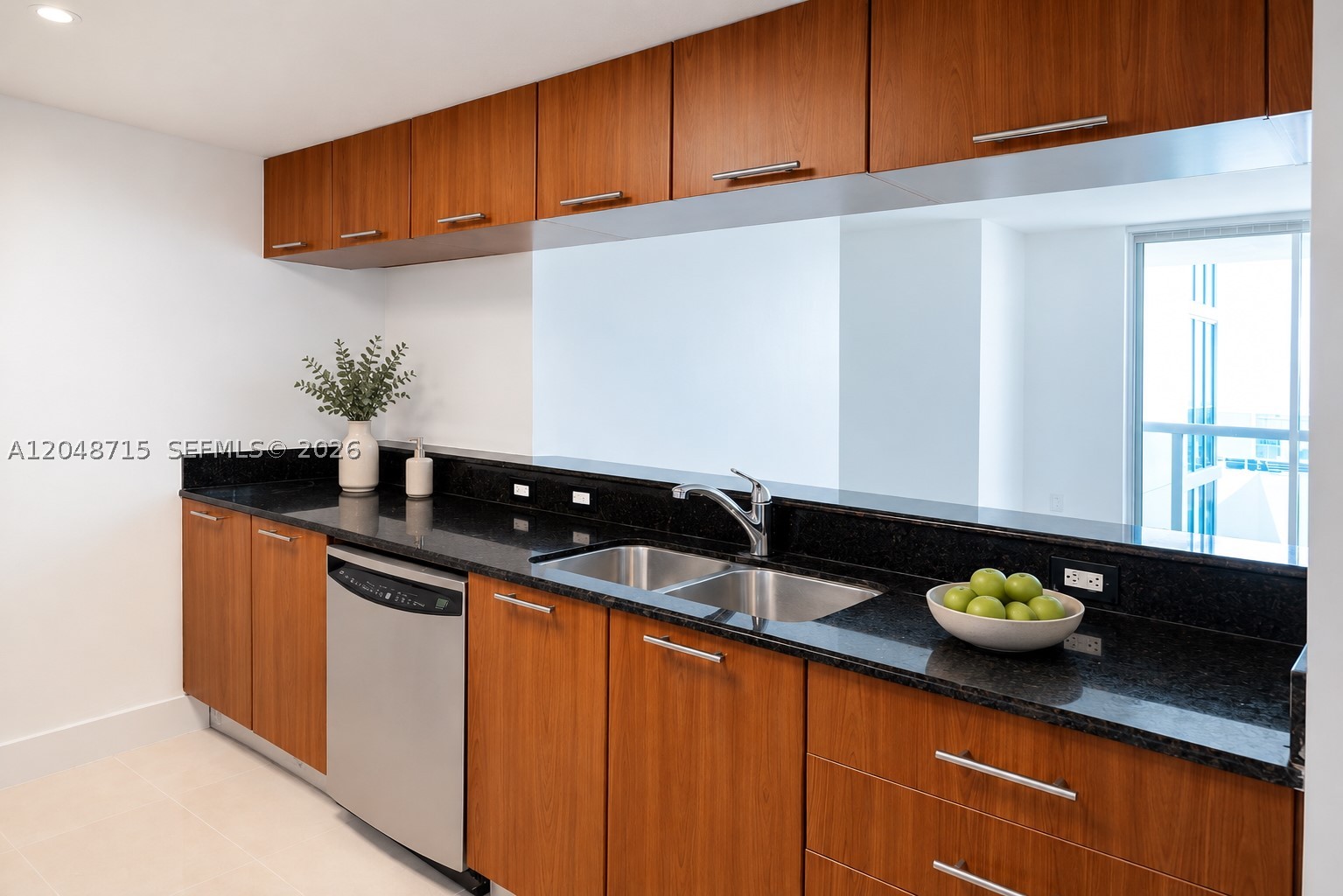 1800 N Bayshore Dr #4102, Miami FL 33132