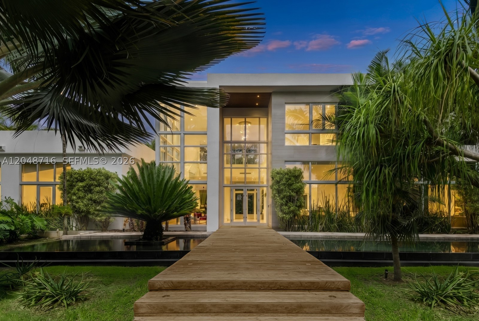 12900 SW 63rd Ave, Pinecrest FL 33156