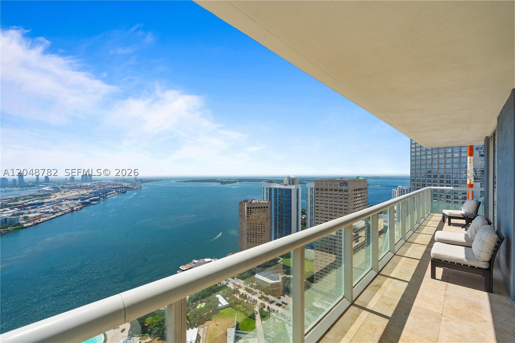 50 Biscayne Blvd #5210, Miami FL 33132