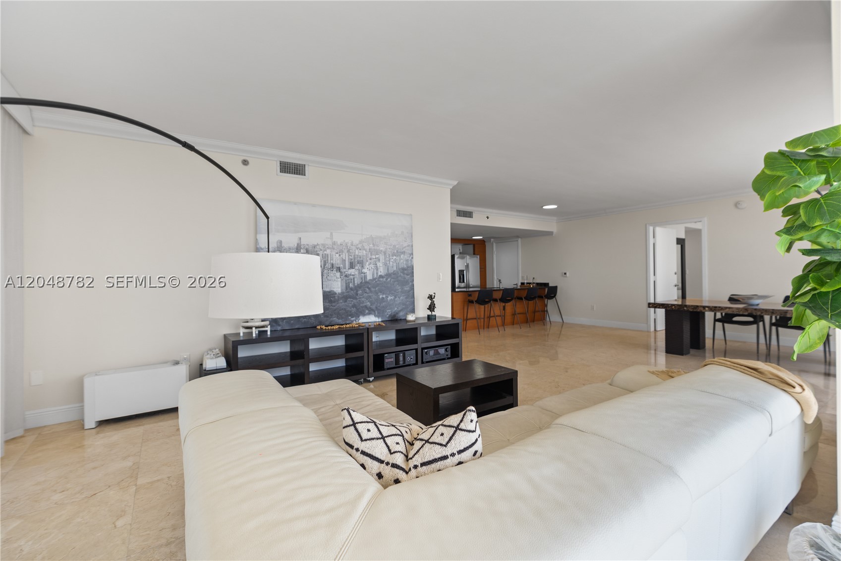 50 Biscayne Blvd #5210, Miami FL 33132
