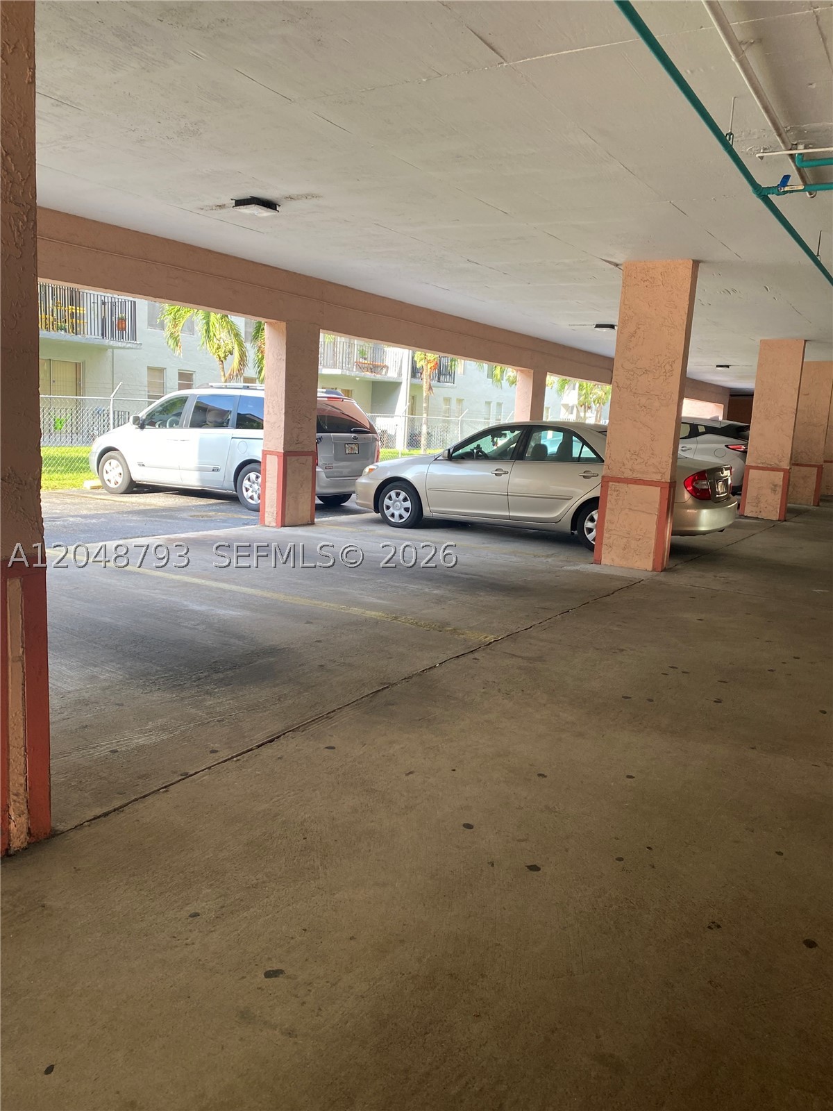 6190 W 19th Ave #206, Hialeah FL 33012
