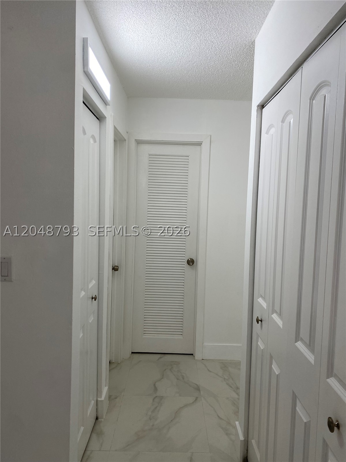 6190 W 19th Ave #206, Hialeah FL 33012