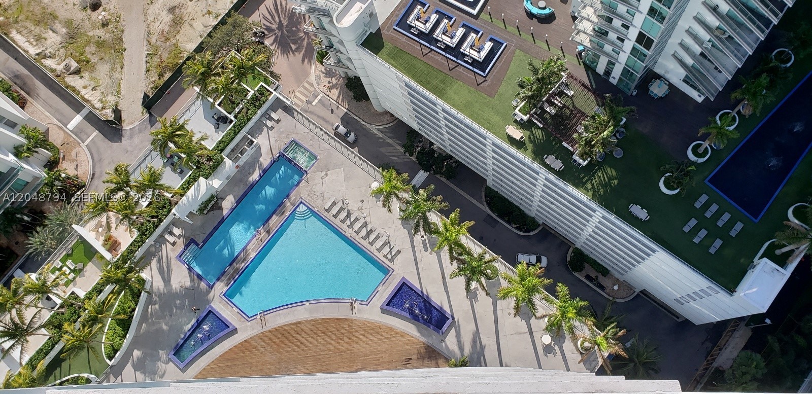 90 SW 3rd St #3710, Miami FL 33130