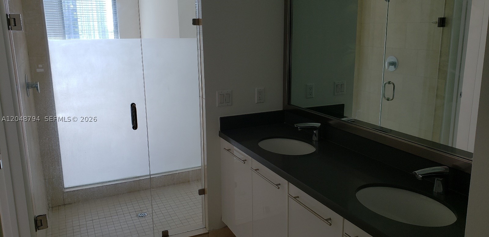 90 SW 3rd St #3710, Miami FL 33130