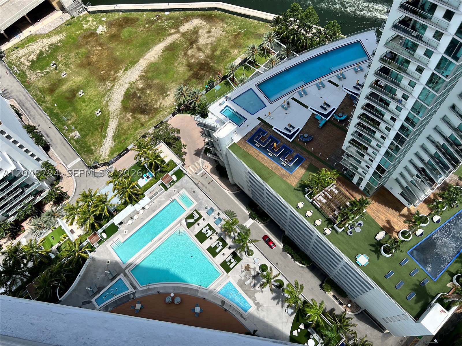 90 SW 3rd St #3710, Miami FL 33130