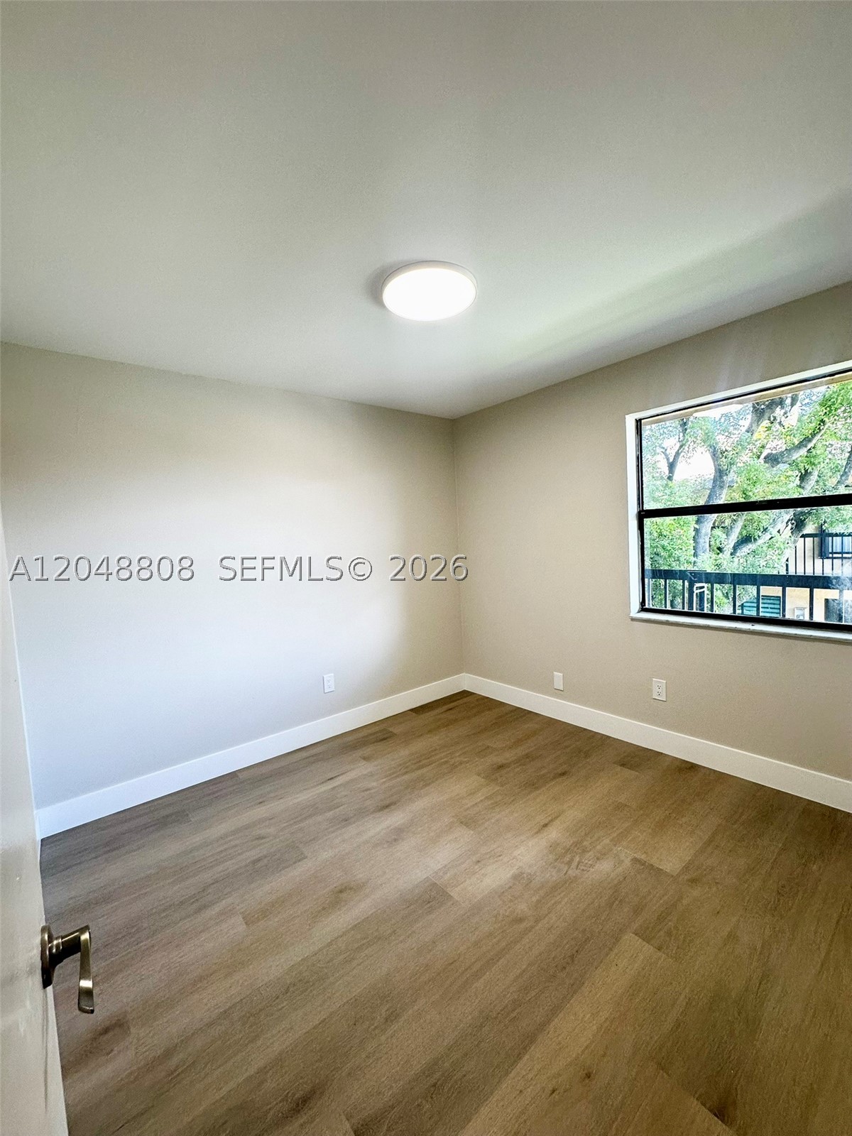 2540 W 67th Pl #202-28, Hialeah FL 33016