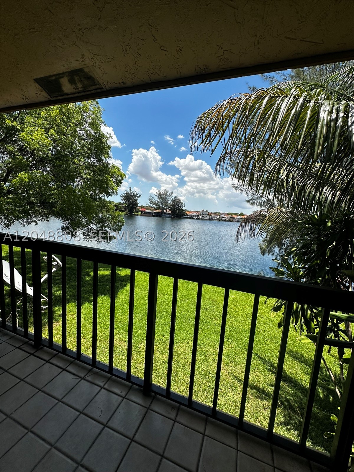 2540 W 67th Pl #202-28, Hialeah FL 33016