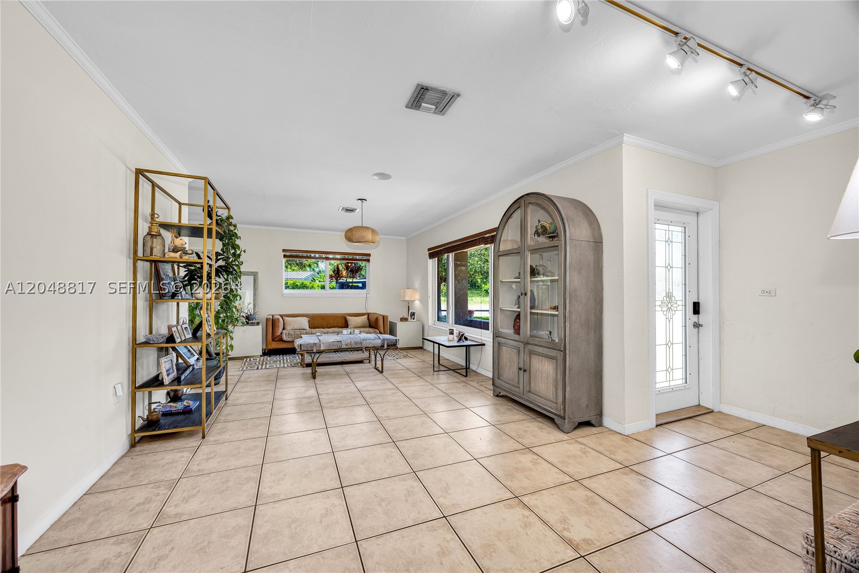 6325 SW 84th St, Miami FL 33143