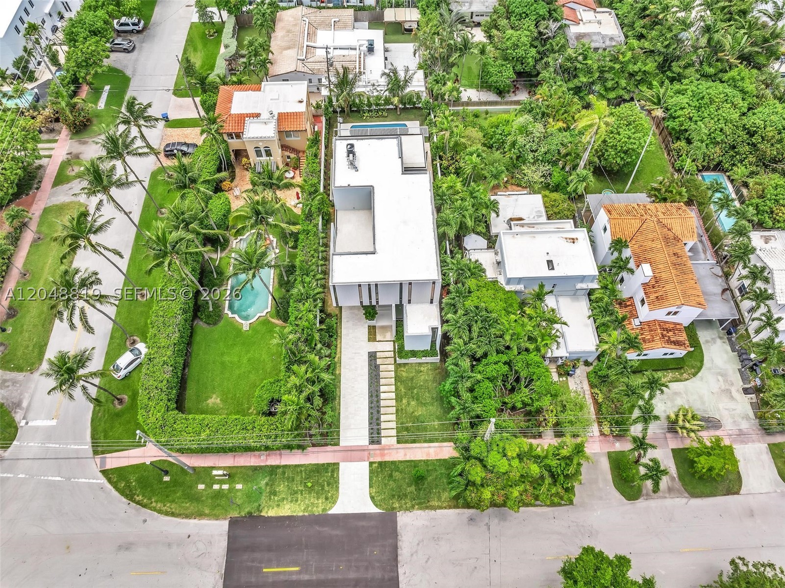 4504 Sheridan Ave, Miami Beach FL 33140