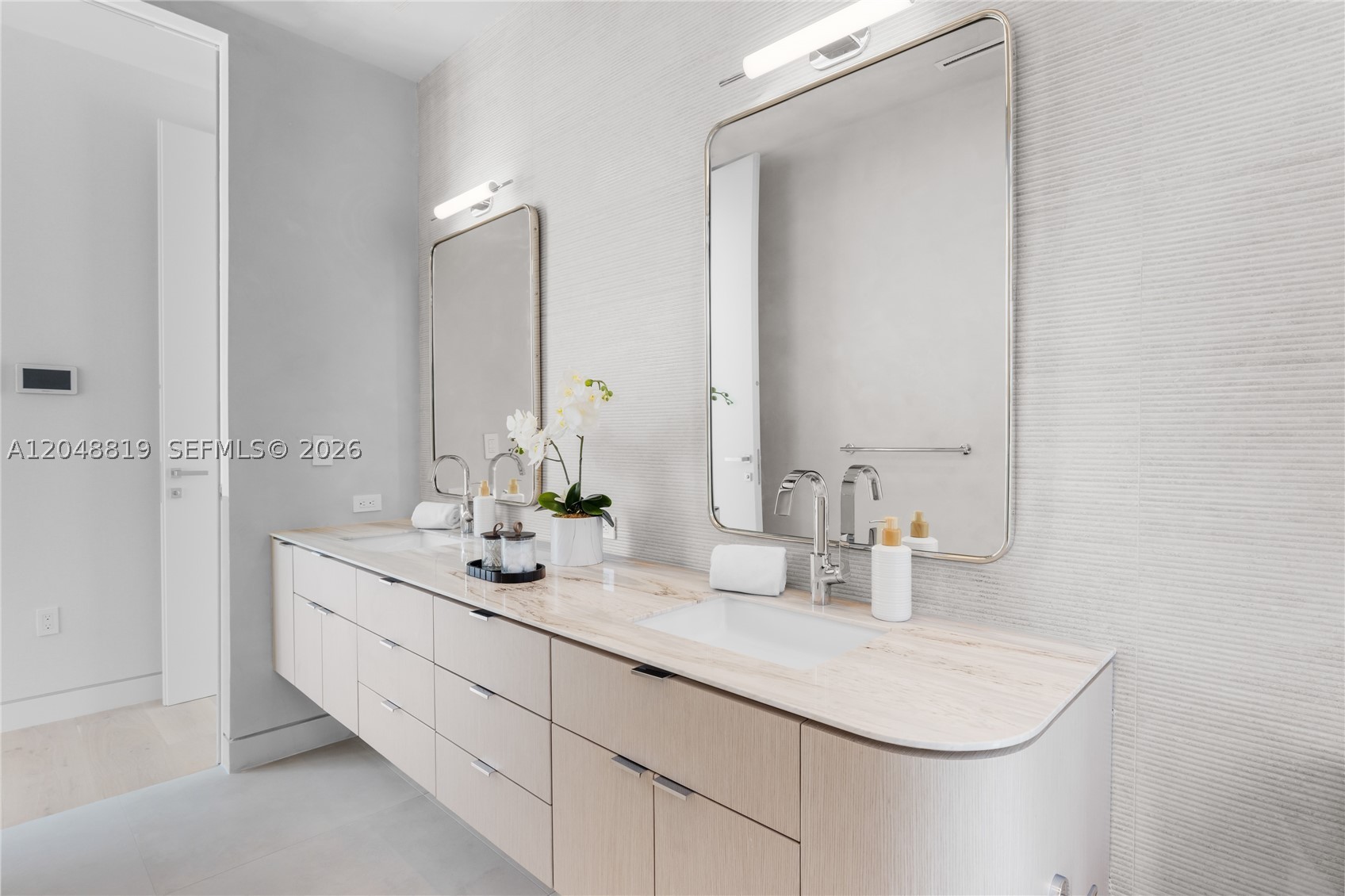 4504 Sheridan Ave, Miami Beach FL 33140