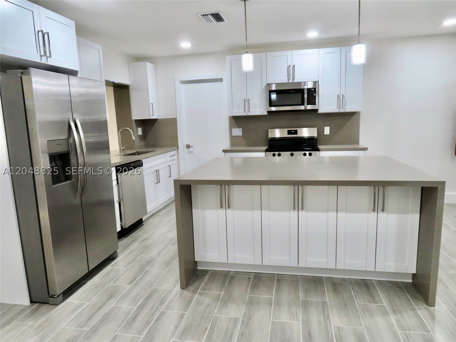 1030 SW 96th Ave #1030, Miami FL 33174