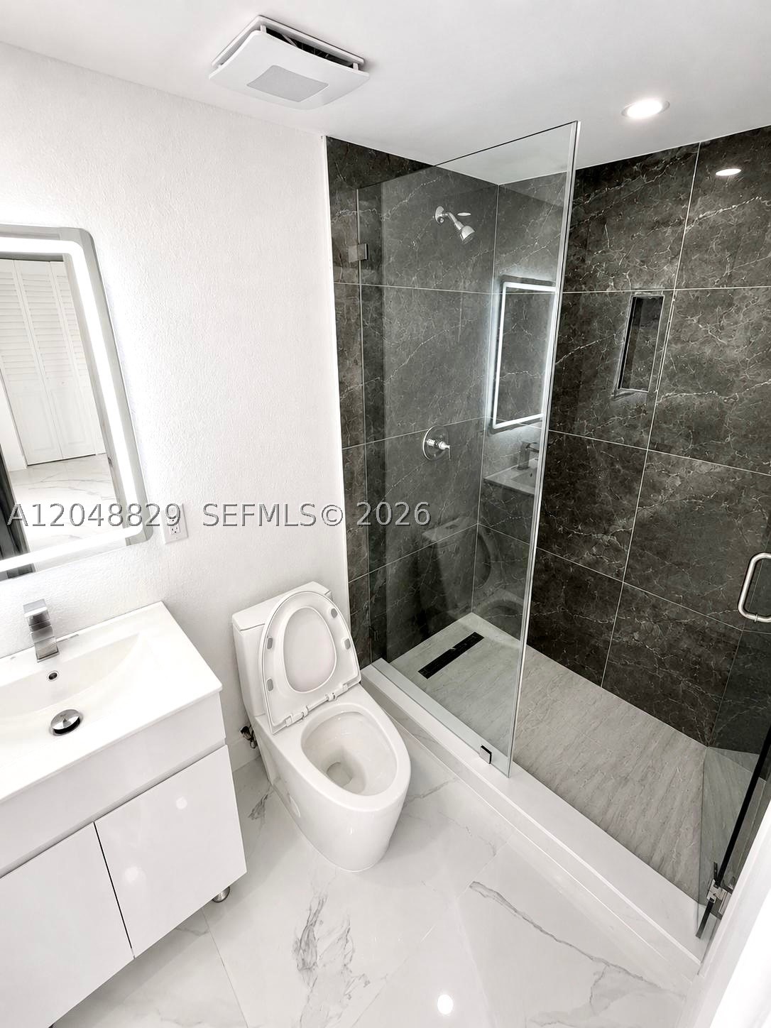 2390 Service Rd, Opa Locka FL 33054
