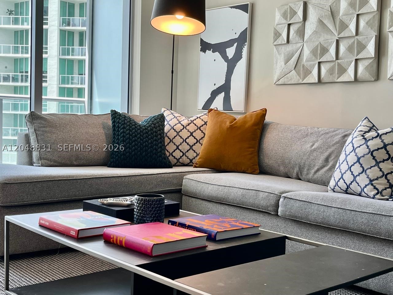 1300 Brickell Bay Dr #2208, Miami FL 33131