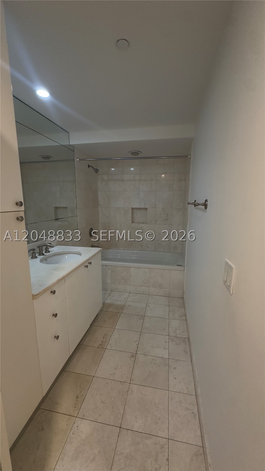 901 Brickell Key Blvd #1102, Miami FL 33131