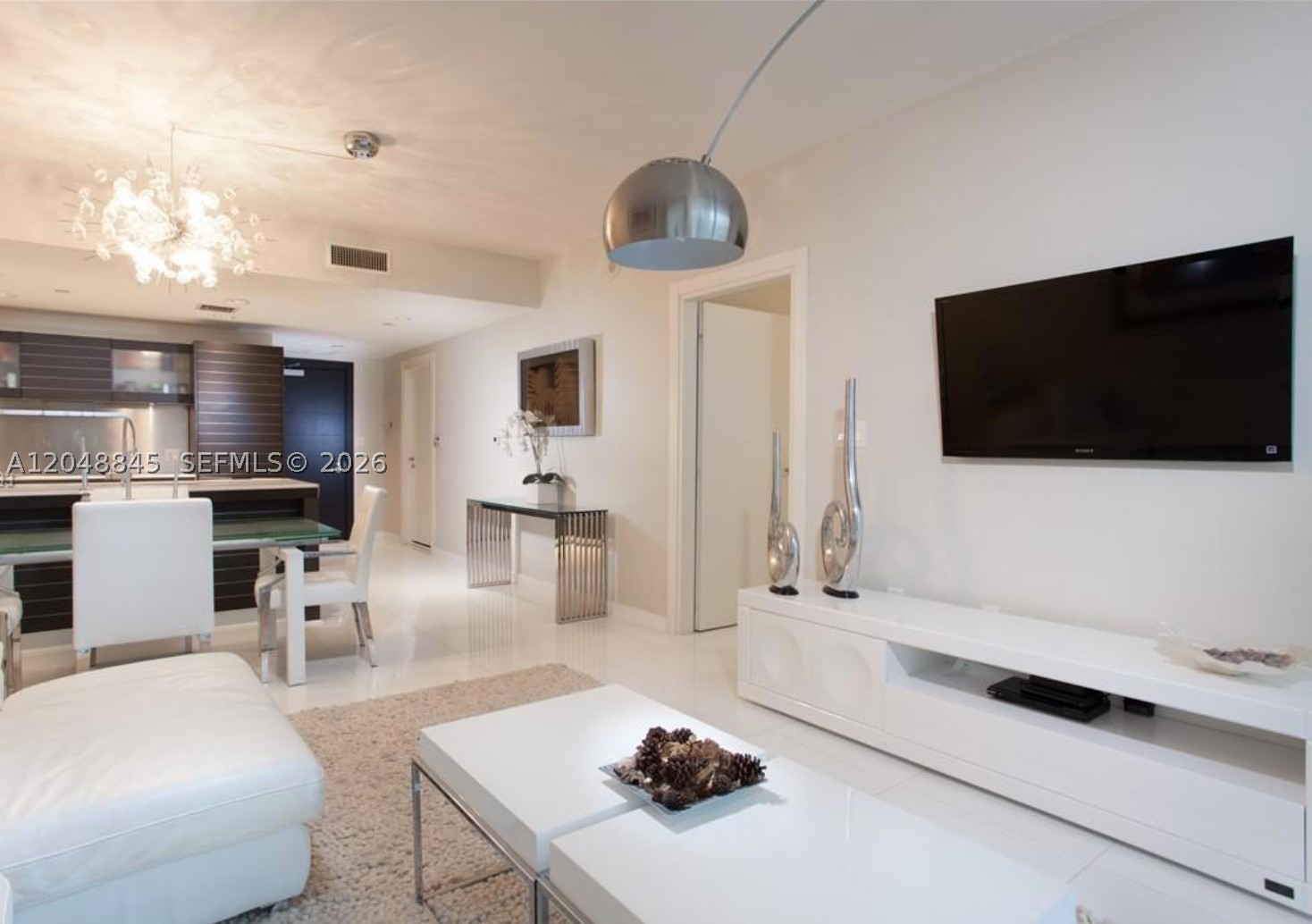 200 Biscayne Boulevard Way #3209, Miami FL 33131