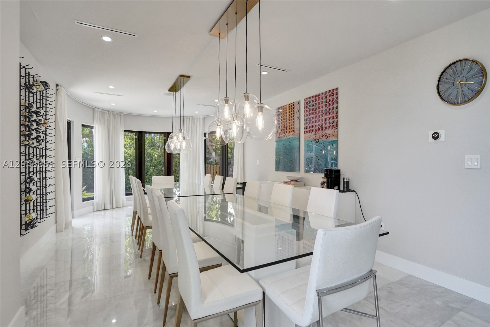 113 Holiday Dr, Hallandale Beach FL 33009