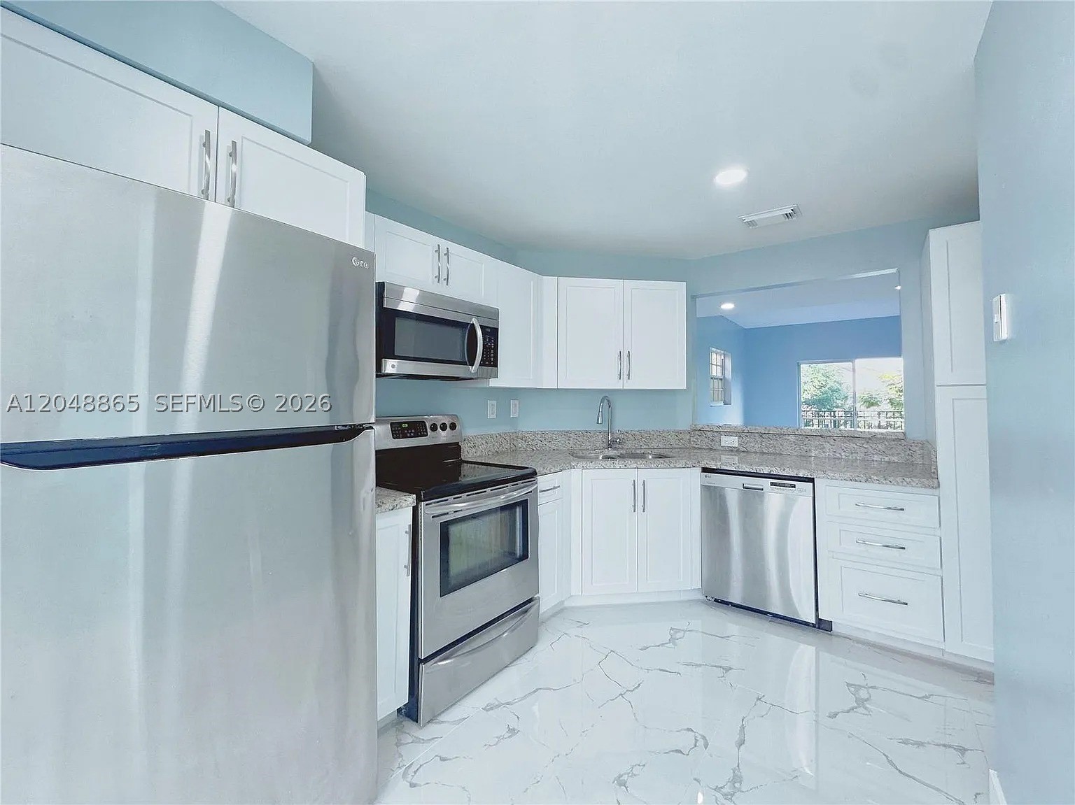10014 Hammocks Blvd #201-4, Miami FL 33196