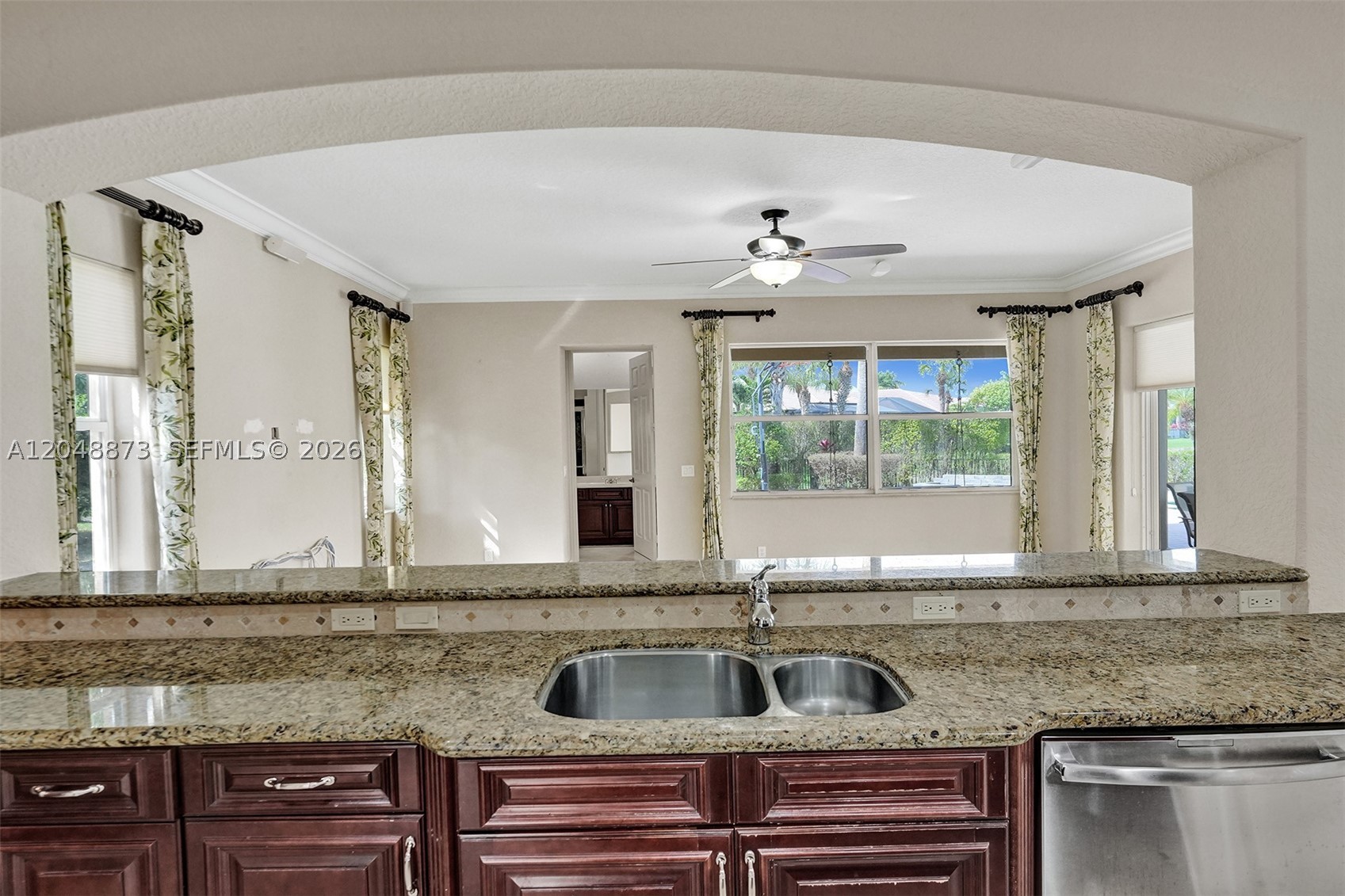 7607 NW 127th Mnr, Parkland FL 33076