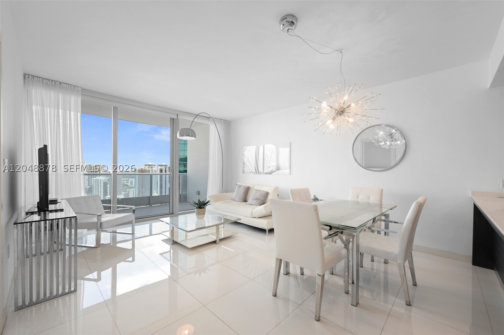 200 Biscayne Boulevard Way #4314, Miami FL 33131