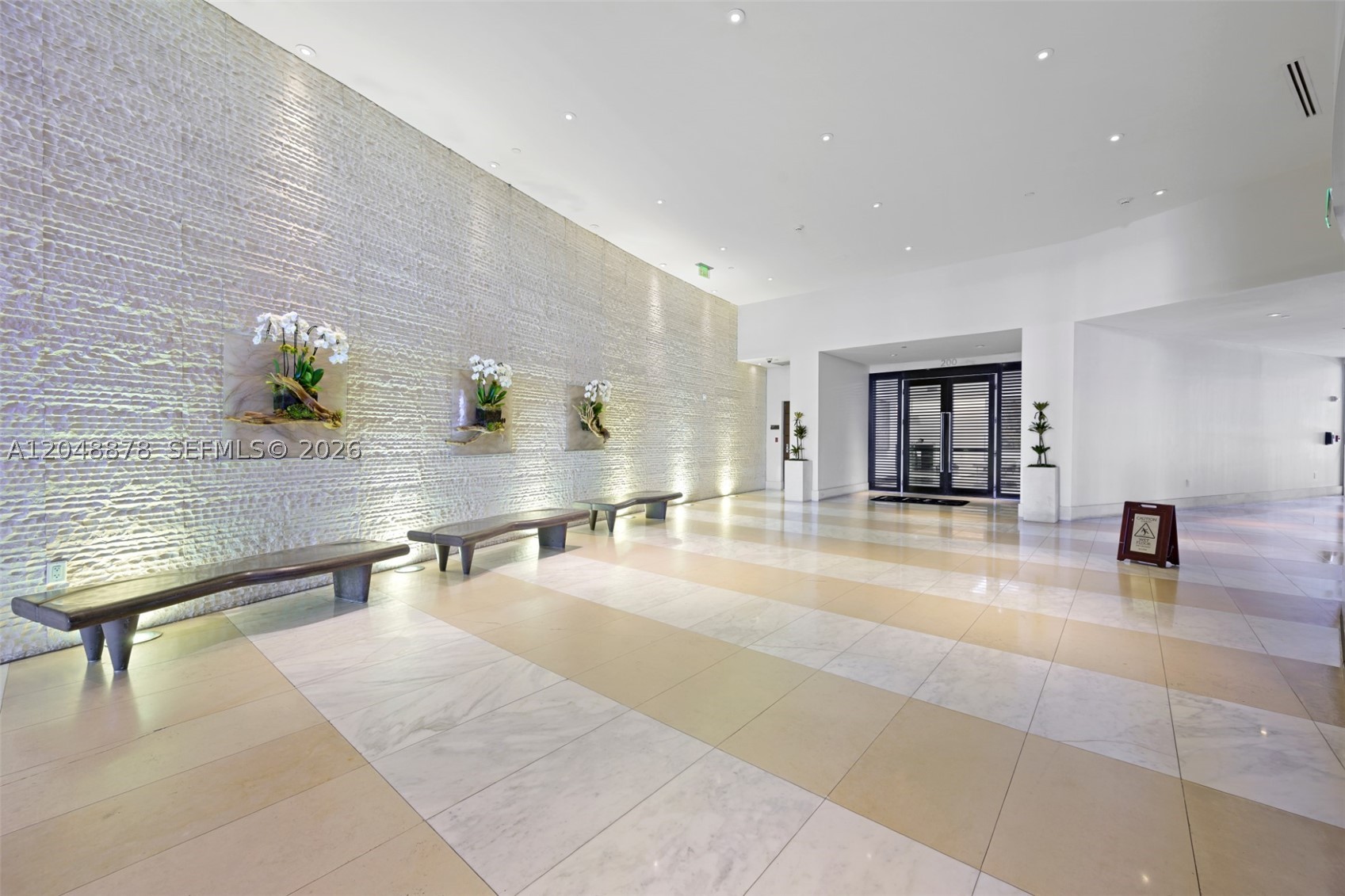 200 Biscayne Boulevard Way #4314, Miami FL 33131