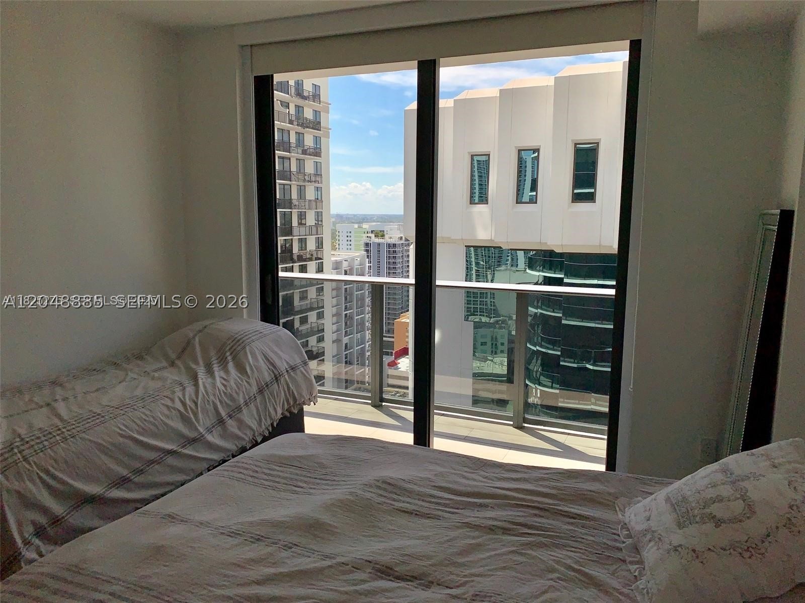 55 SW 9th St #2706, Miami FL 33130