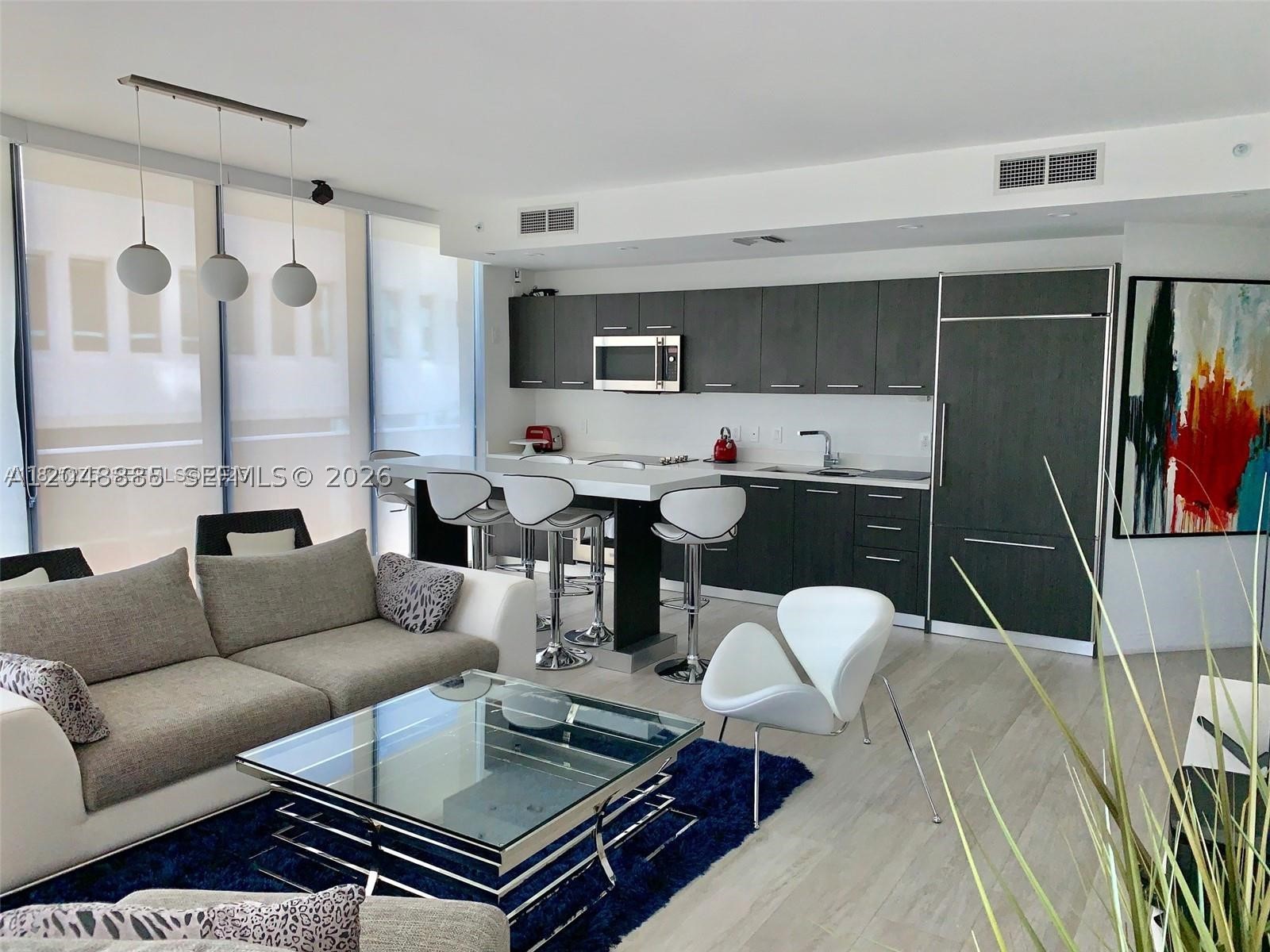 55 SW 9th St #2706, Miami FL 33130