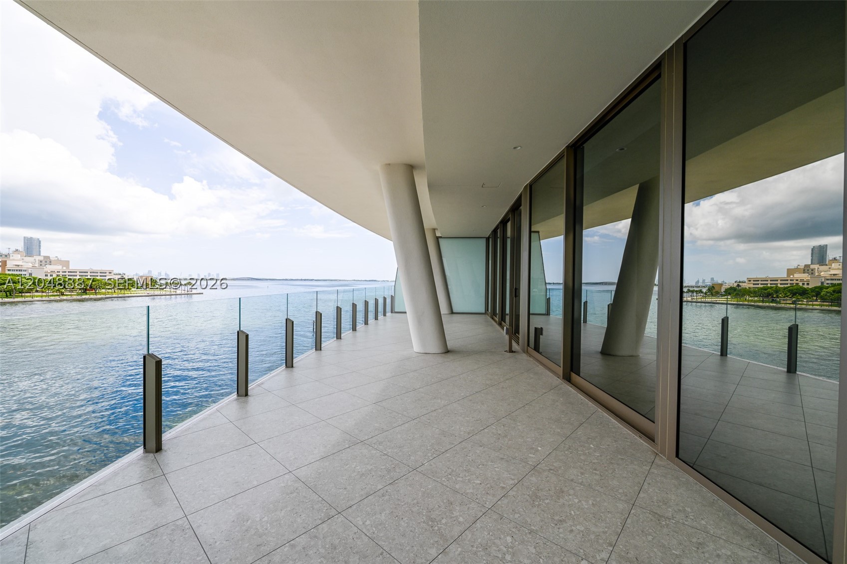 5 Grove Isle Dr #L404, Coconut Grove FL 33133