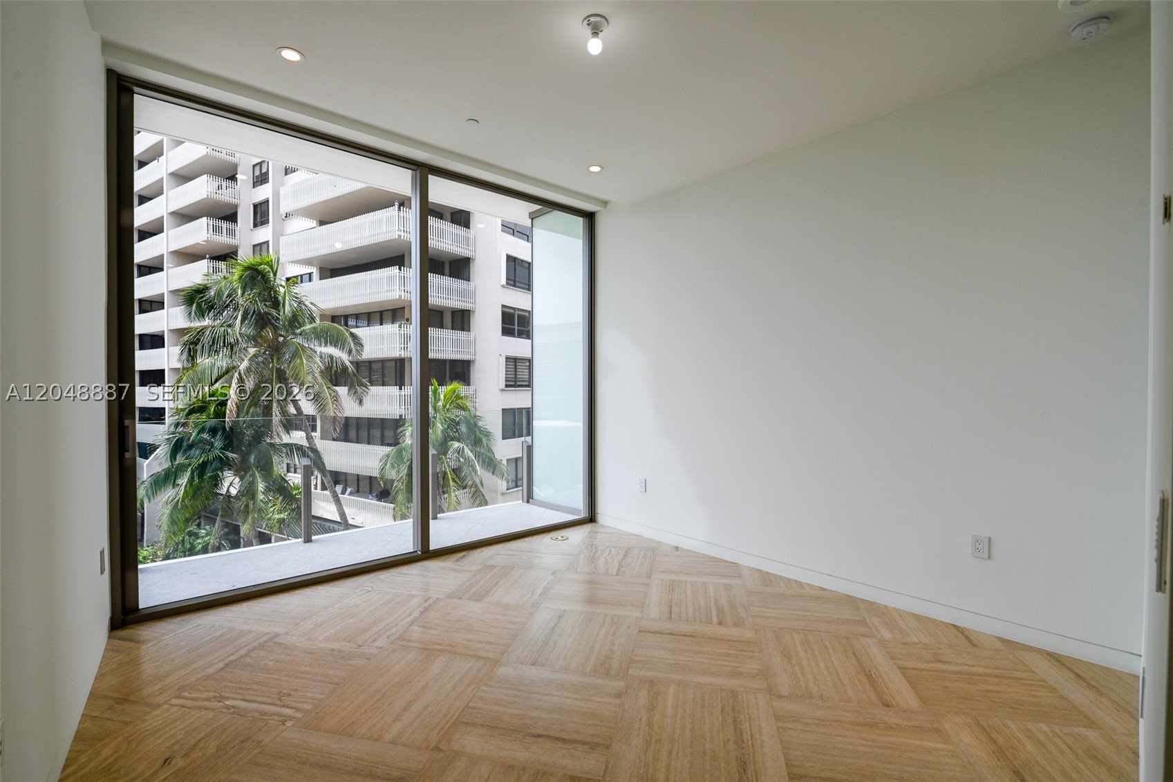 5 Grove Isle Dr #L404, Coconut Grove FL 33133