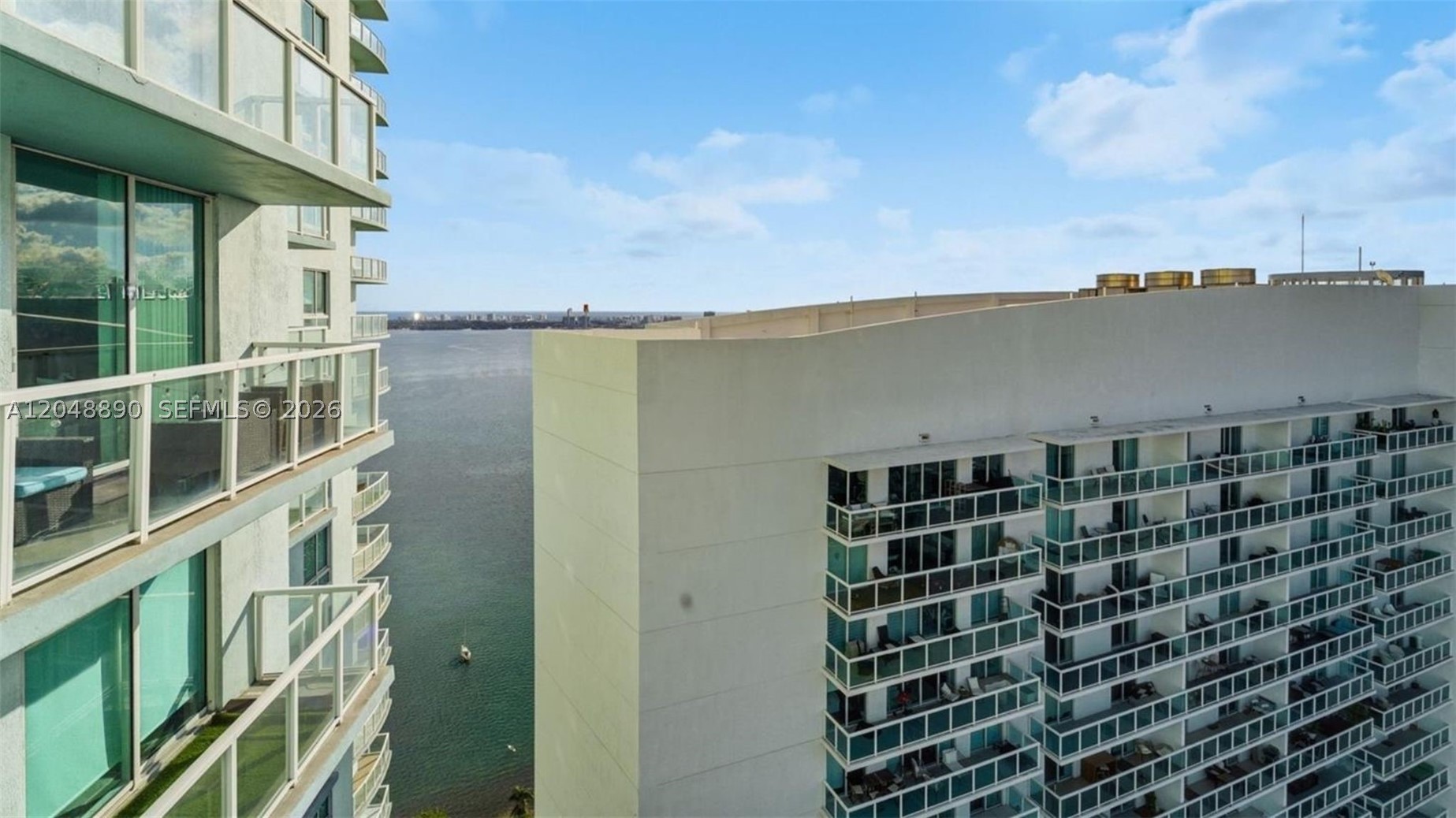 Miami FL 33132 - A12048890