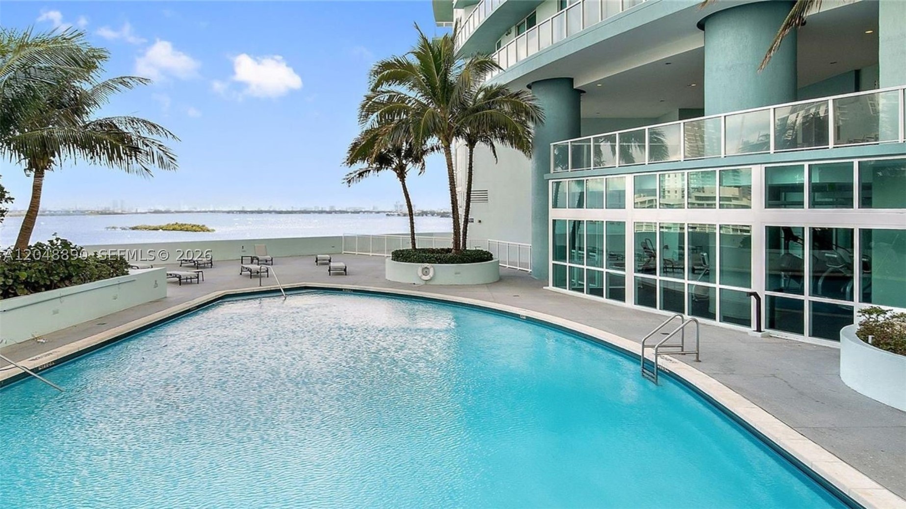 Miami FL 33132 - A12048890