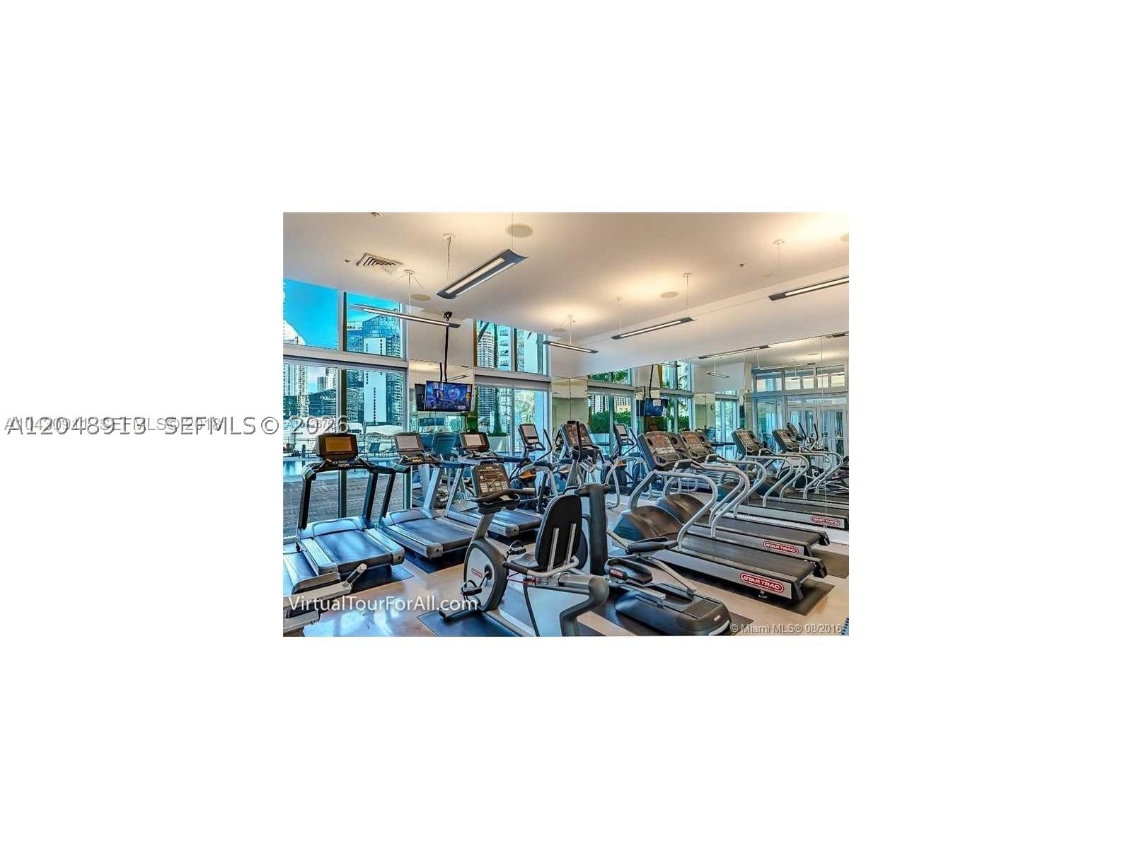 90 SW 3rd St #2609, Miami FL 33130