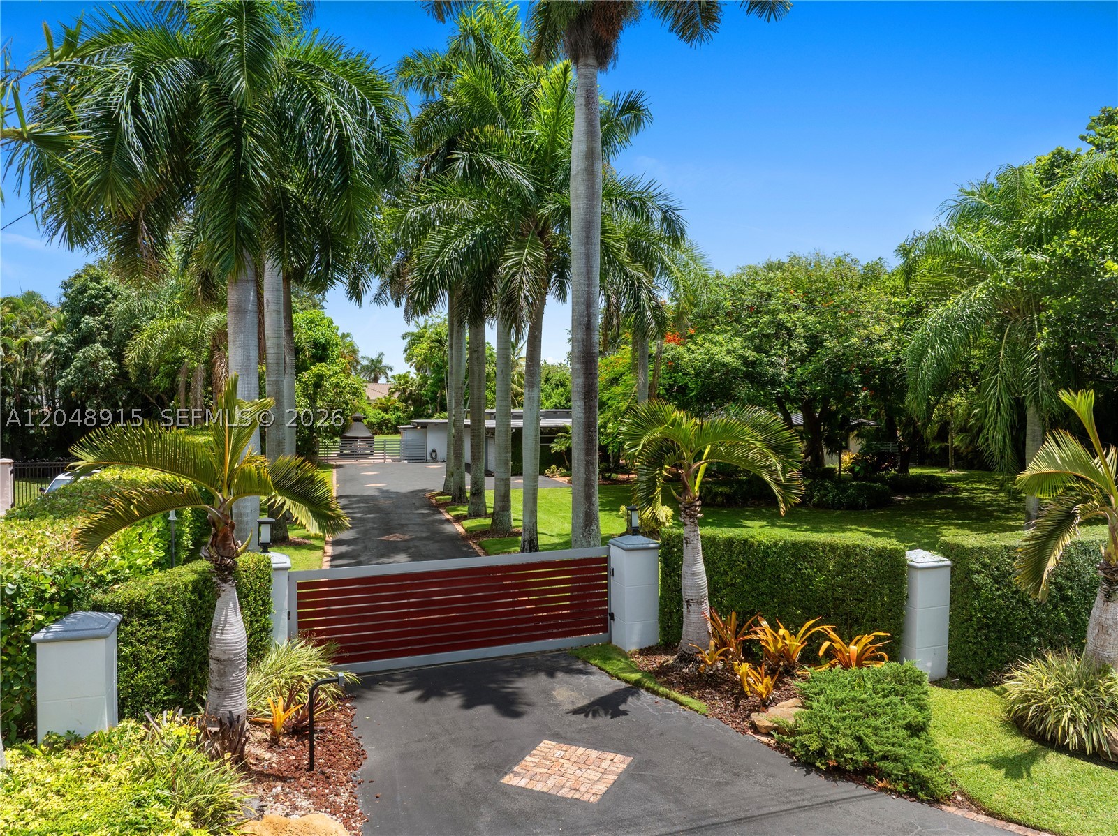 8735 SW 122nd St, Miami FL 33176