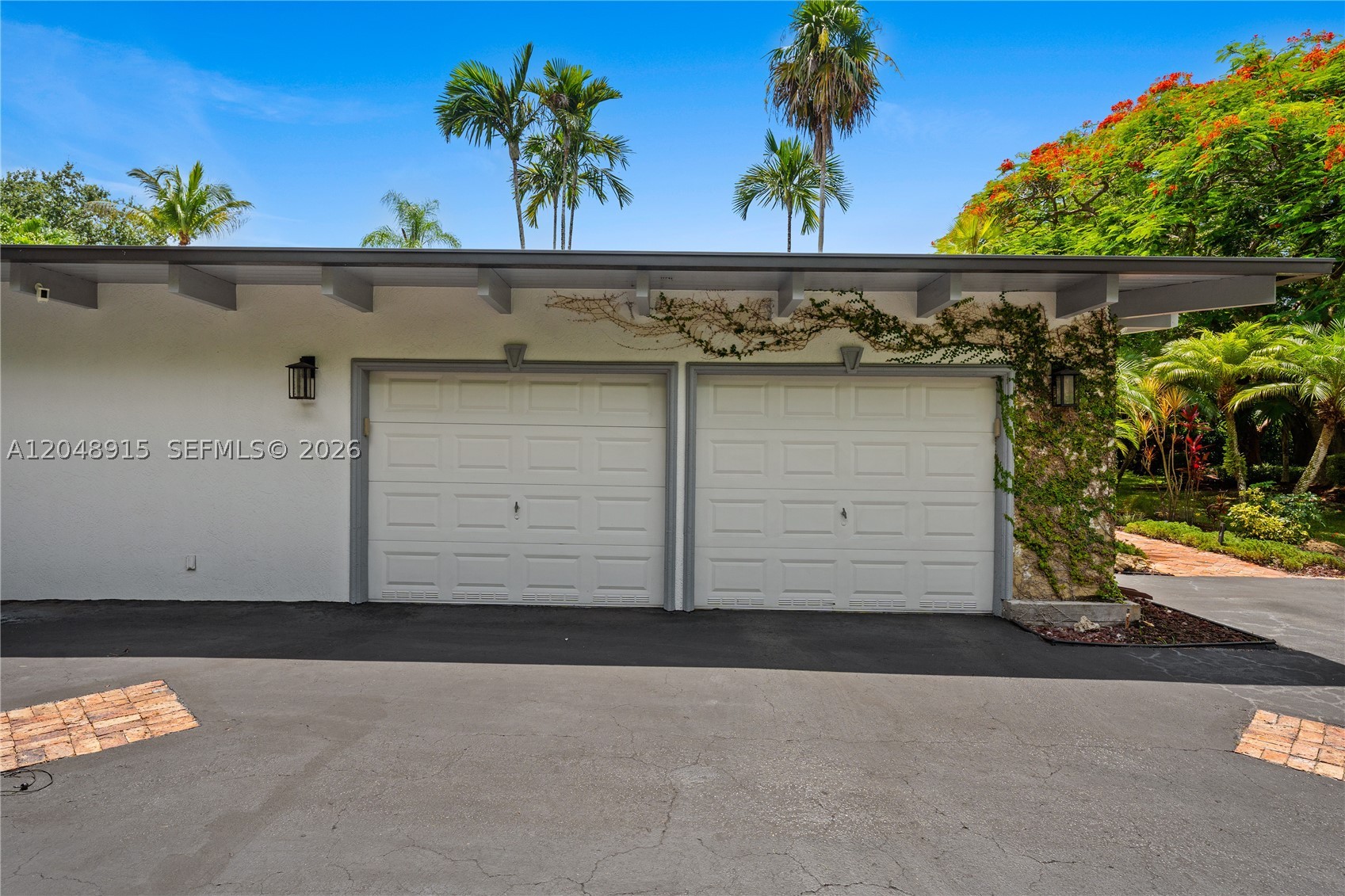 8735 SW 122nd St, Miami FL 33176