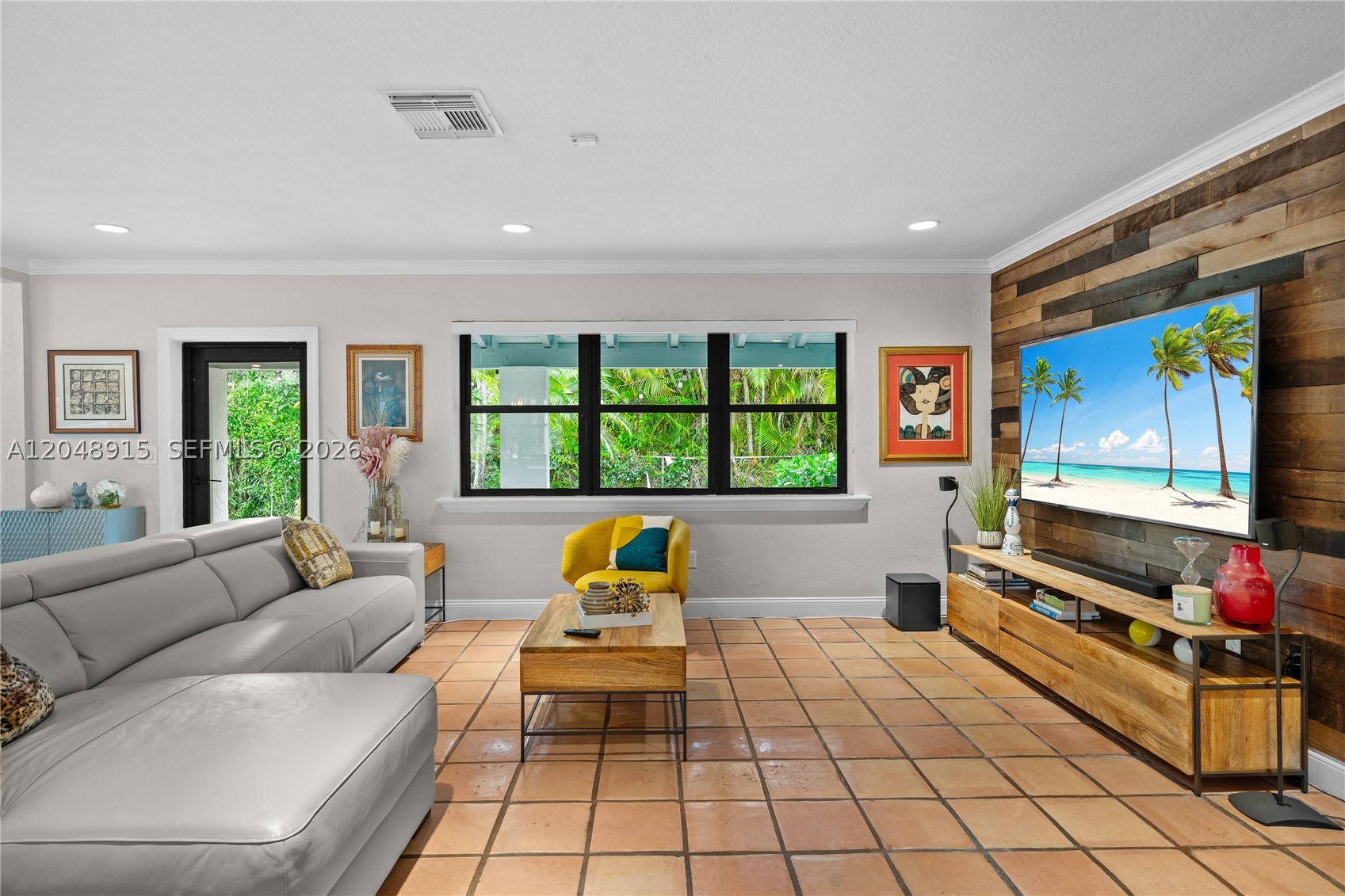 8735 SW 122nd St, Miami FL 33176