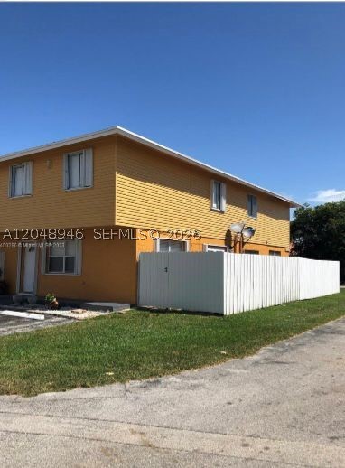 43 NE 12th Ave #43, Homestead FL 33030
