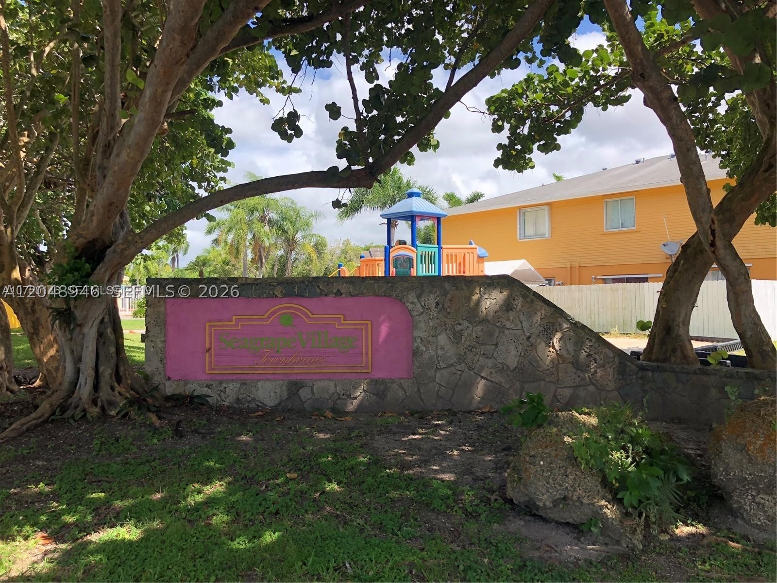 43 NE 12th Ave #43, Homestead FL 33030