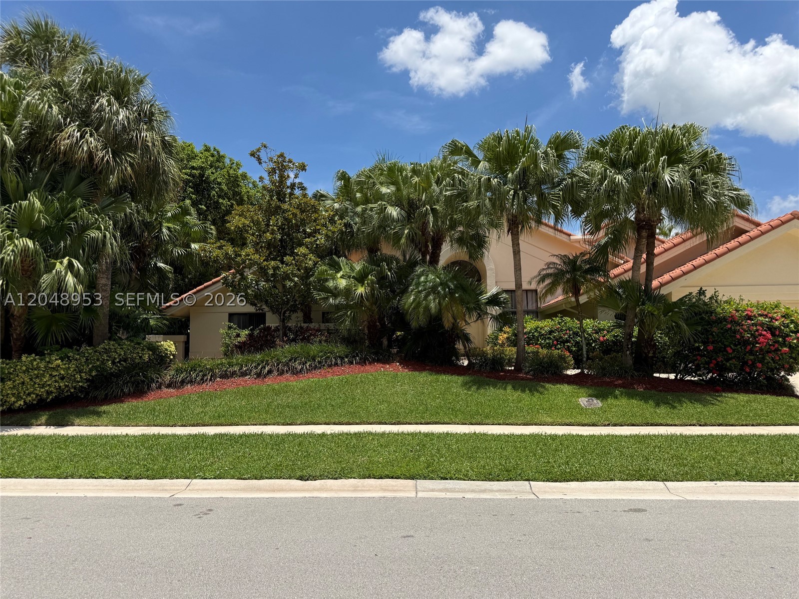7125 Montrico Dr, Boca Raton FL 33433