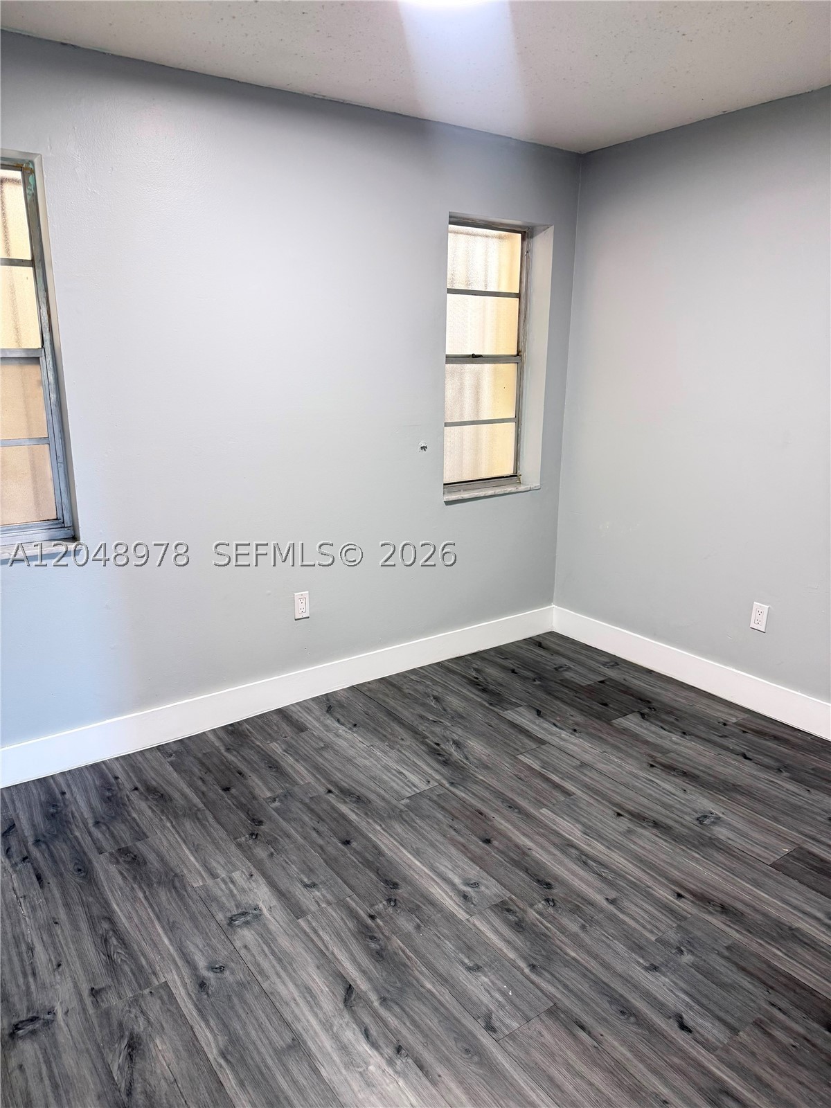 453 SW 2nd St #306C, Miami FL 33130