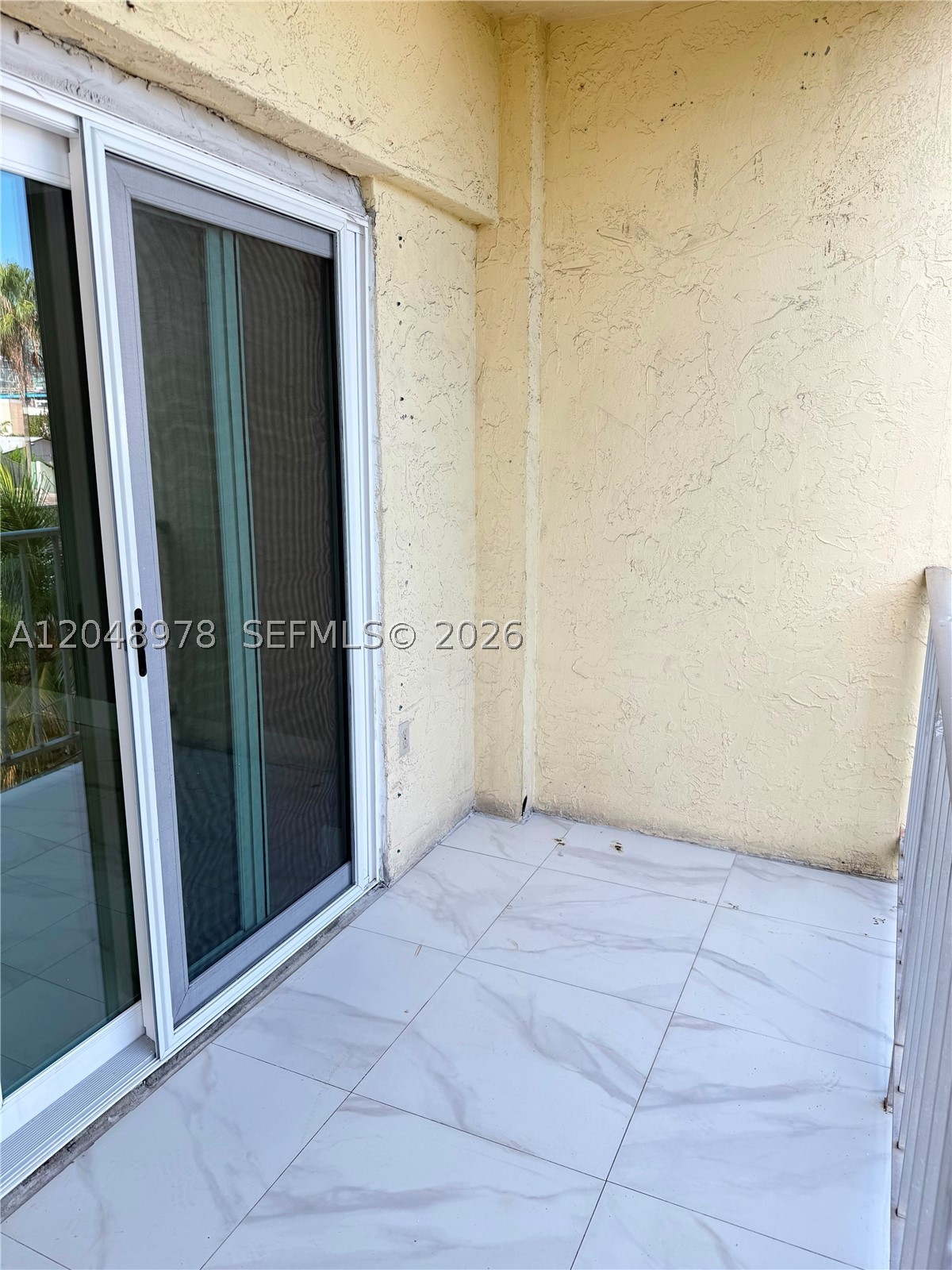 453 SW 2nd St #306C, Miami FL 33130