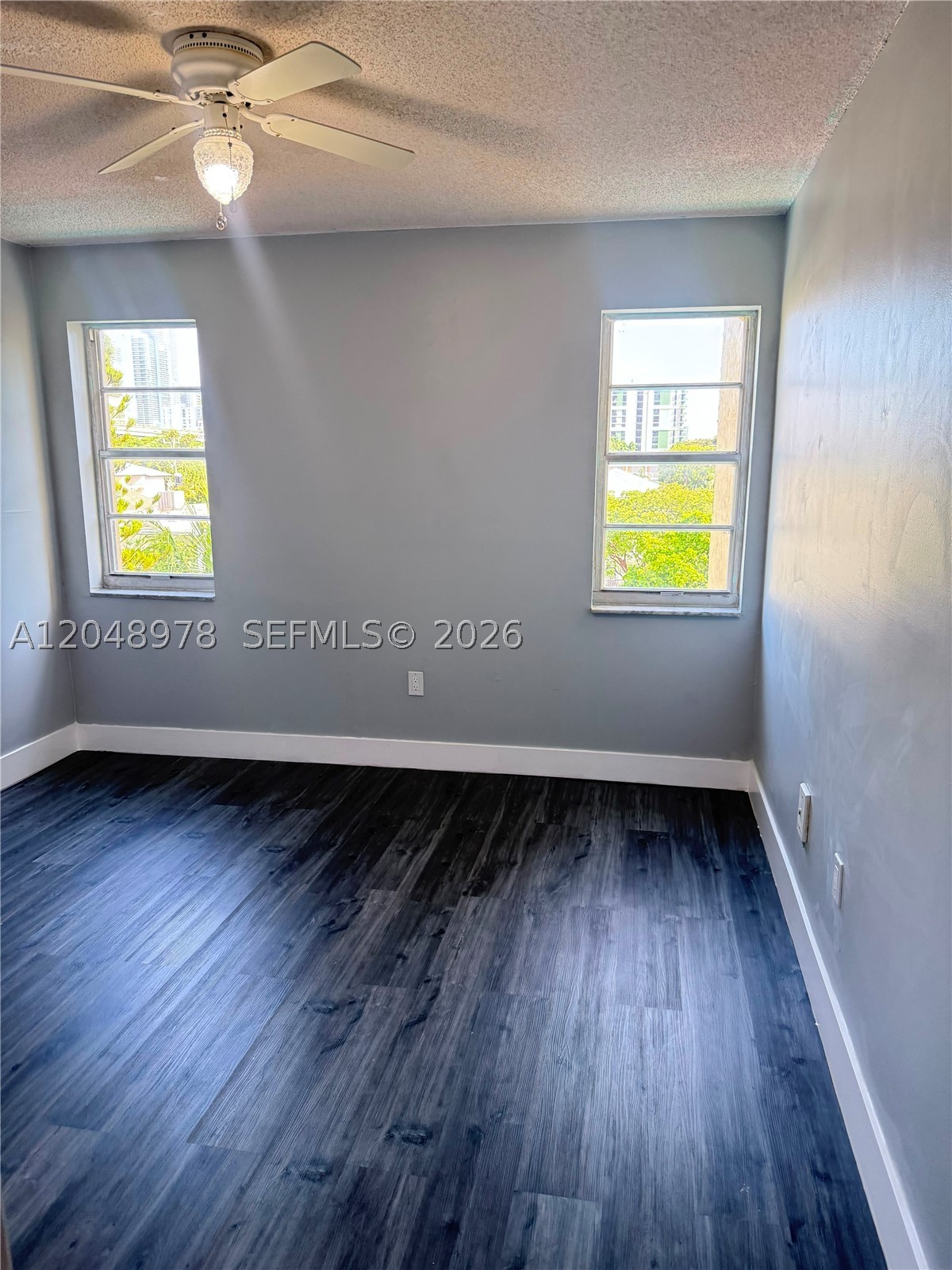 453 SW 2nd St #306C, Miami FL 33130
